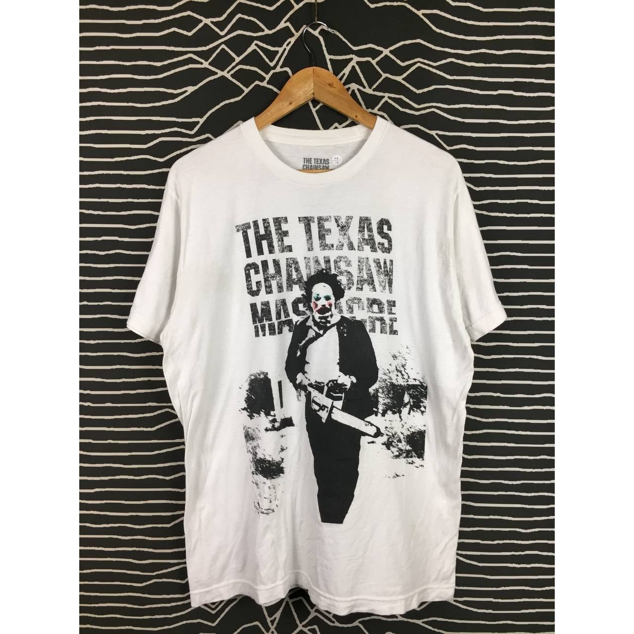 Vintage The Texas Chainsaw Massacre Horror Movie Tee Size L