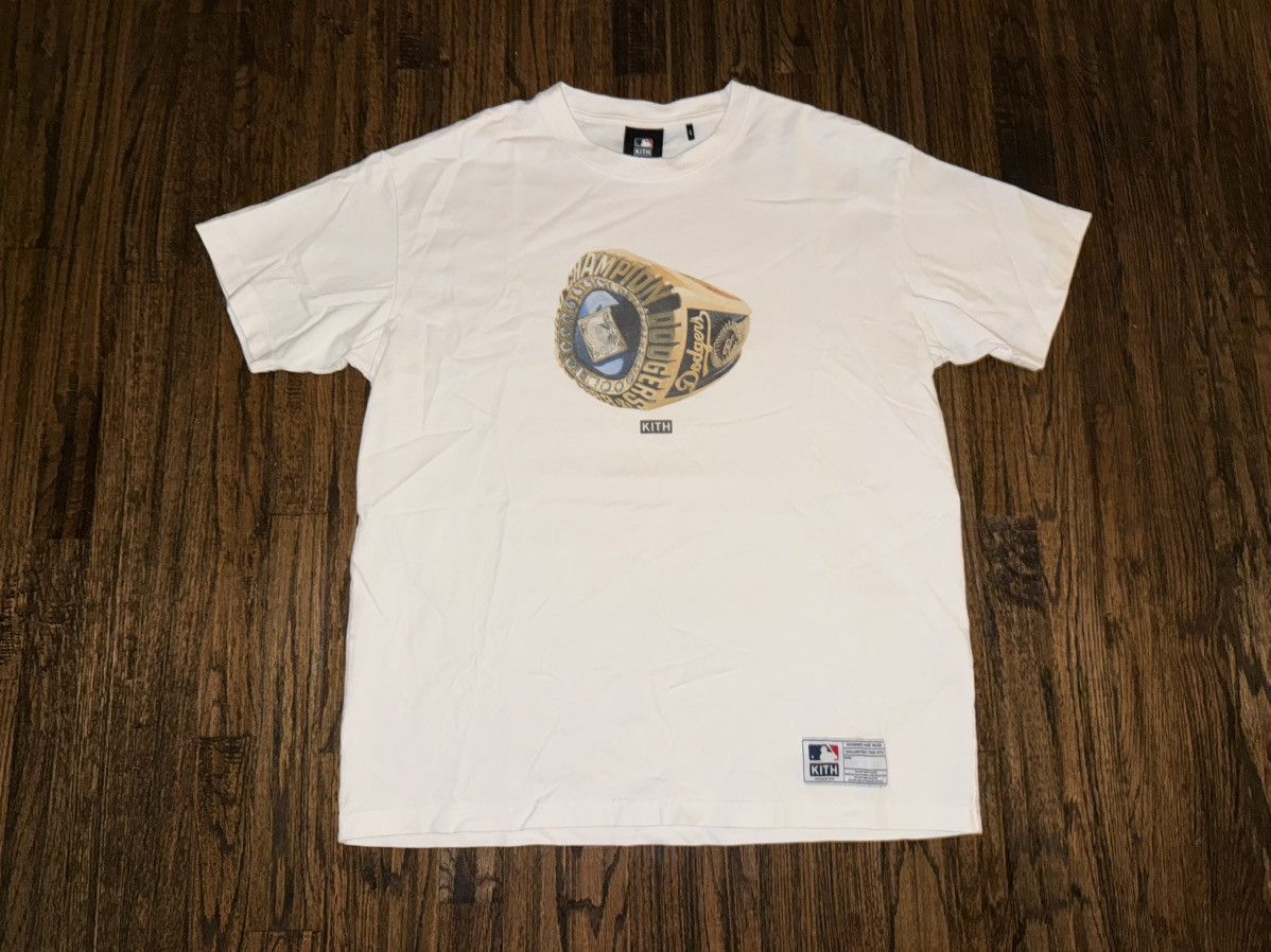 Kith X Mlb X Los Angeles Dodgers World Series Ring Tee Large
