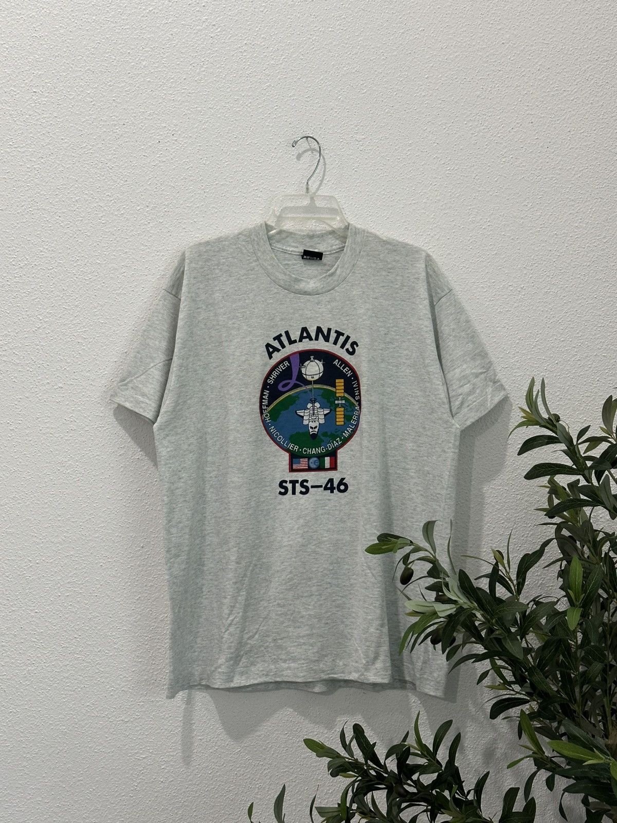 Nasa Vintage 90s Deadstock Atlantis Sts 46 Space Tshirt Nasa
