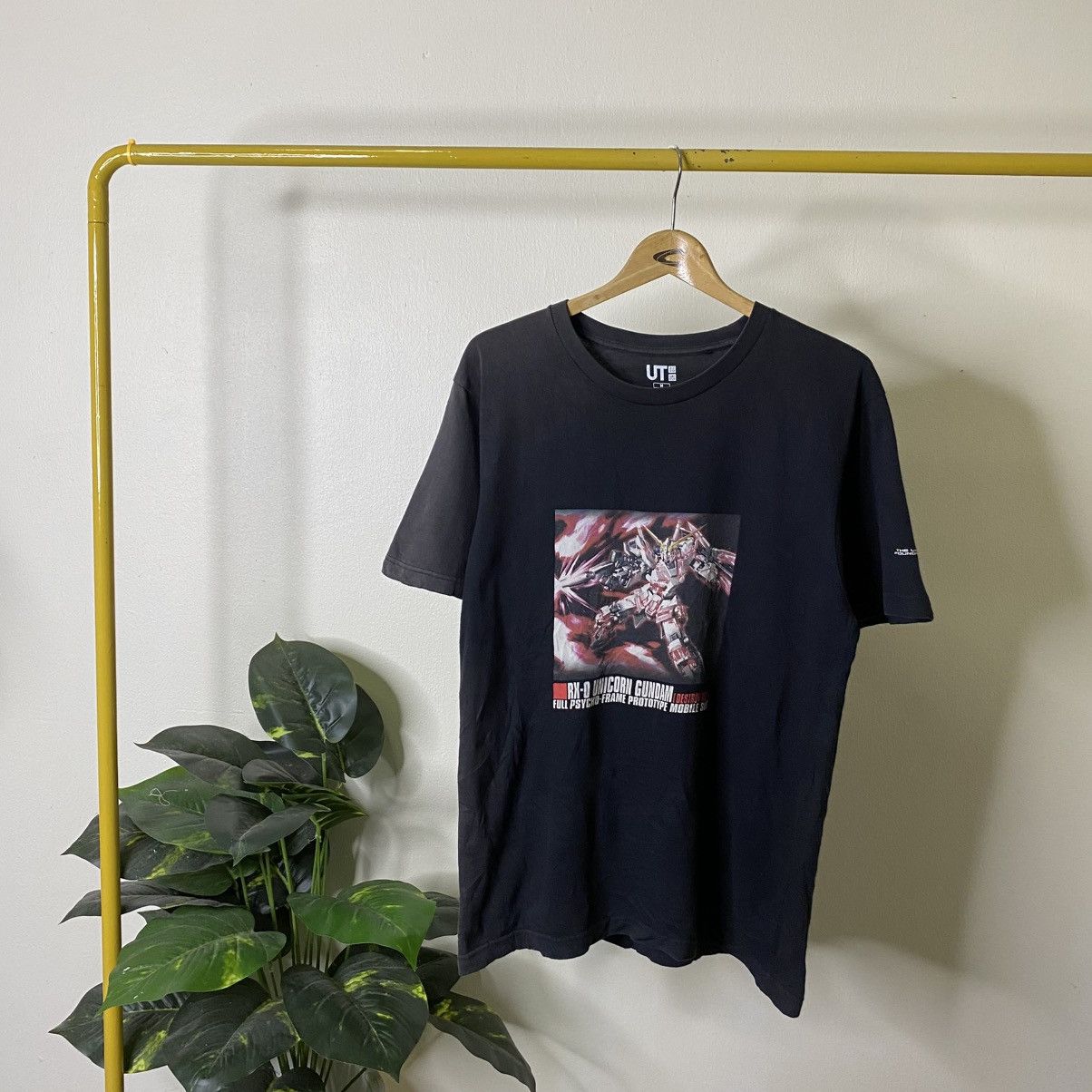 Anime Gundam Gunpla 40th Anniversary Collaboration T Shirt Hoodie, Sweatshirt | FlexRushtees.com