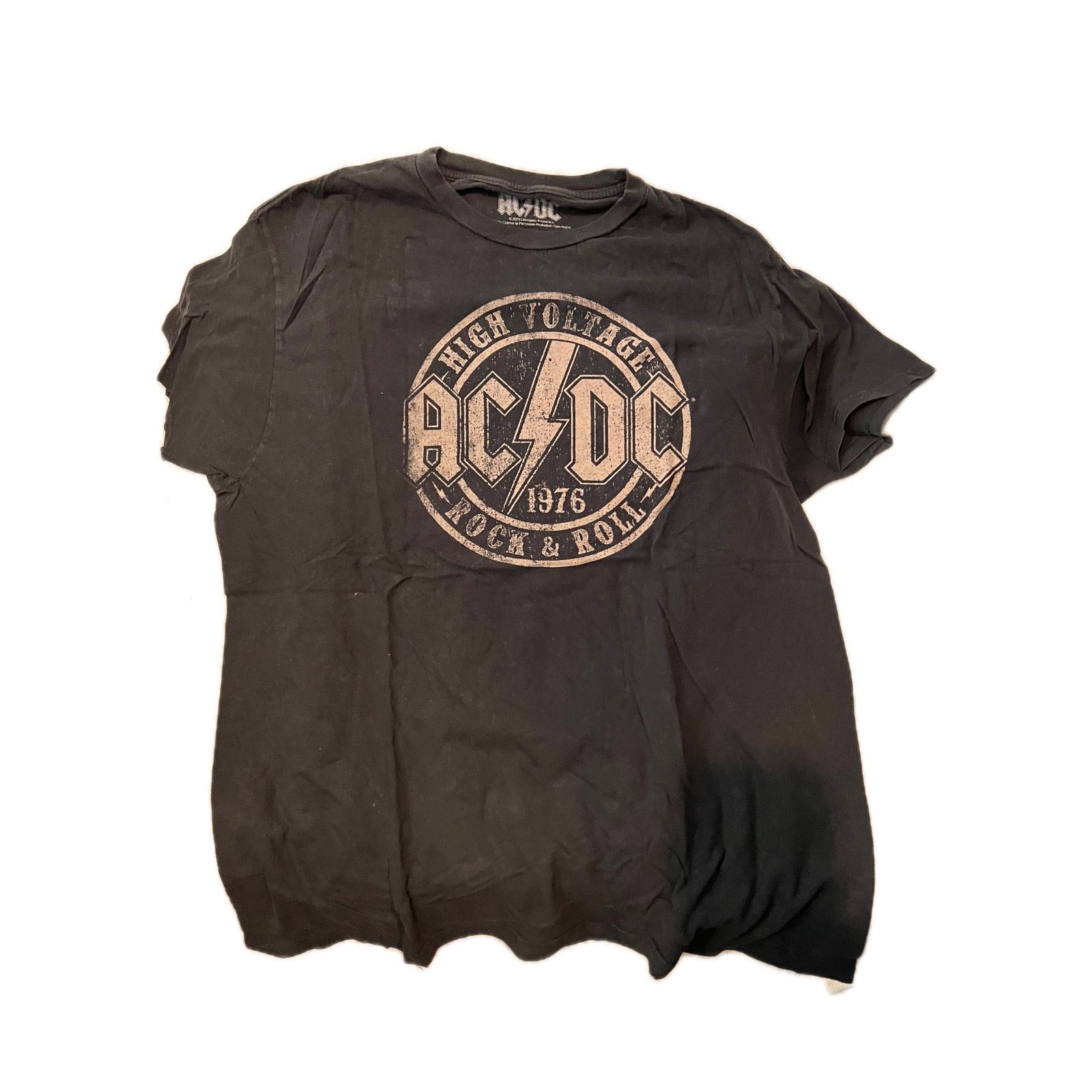 Dc Ac Dc High Voltage 2020 Retro T Shirt Mens L Hoodie, Sweatshirt | FlexRushtees.com