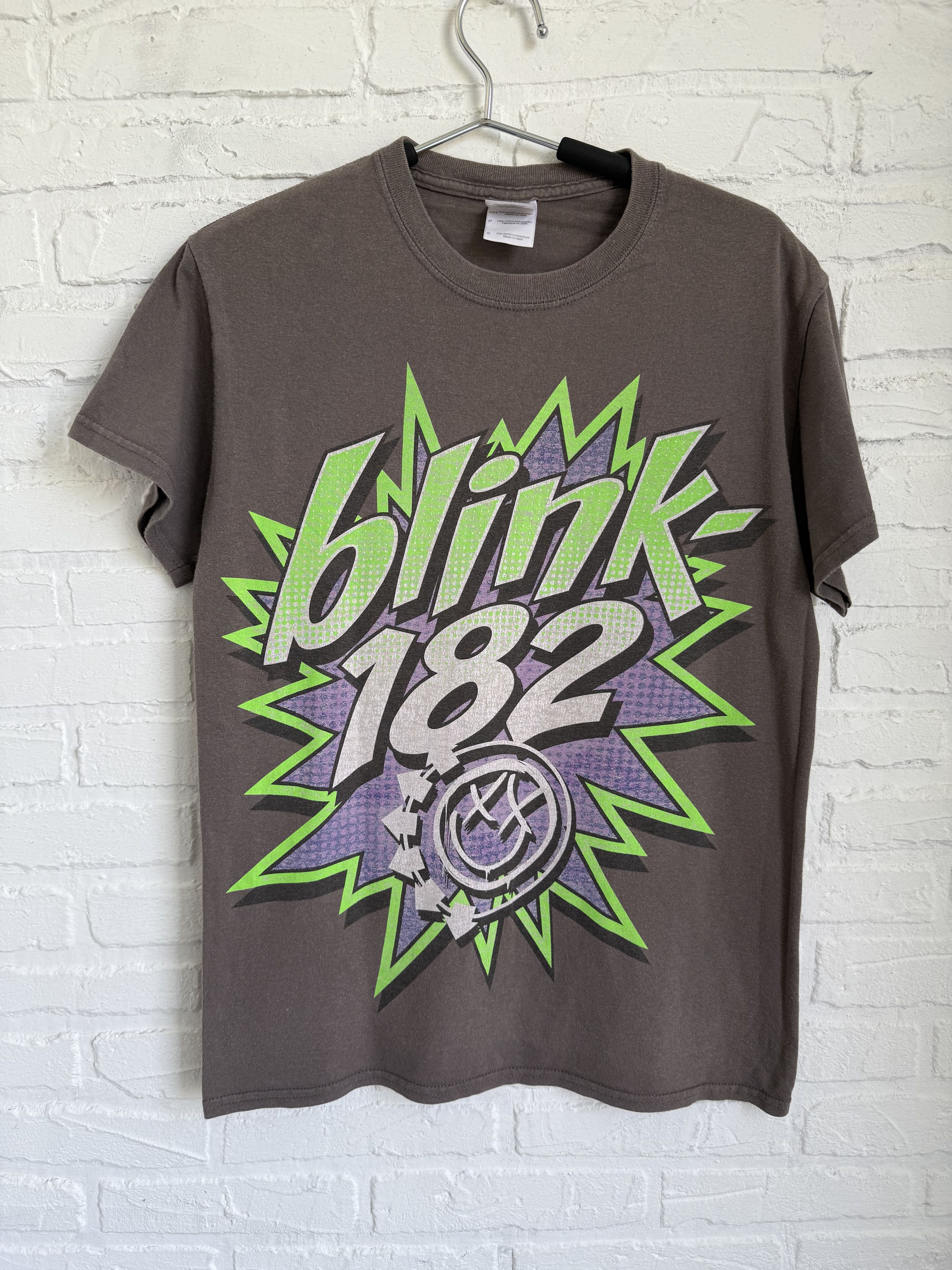 Vintage 2000s Blink 182 T Shirt Hoodie, Sweatshirt | FlexRushtees.com
