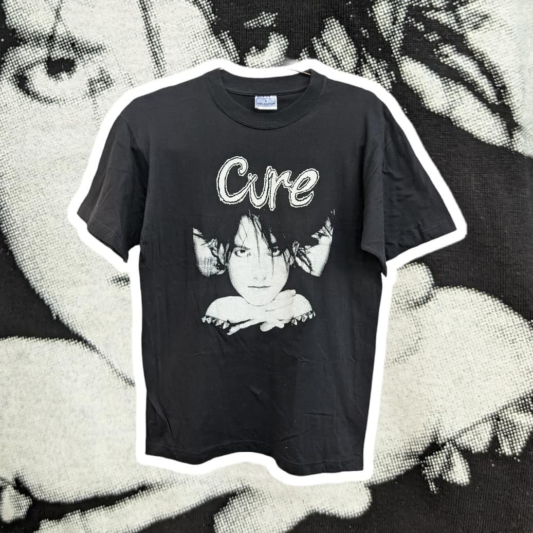 Vintage 1992 The Cure Friday I M In Love T-Shirts, Hoodie, Sweatshirt | FlexRushtees.com
