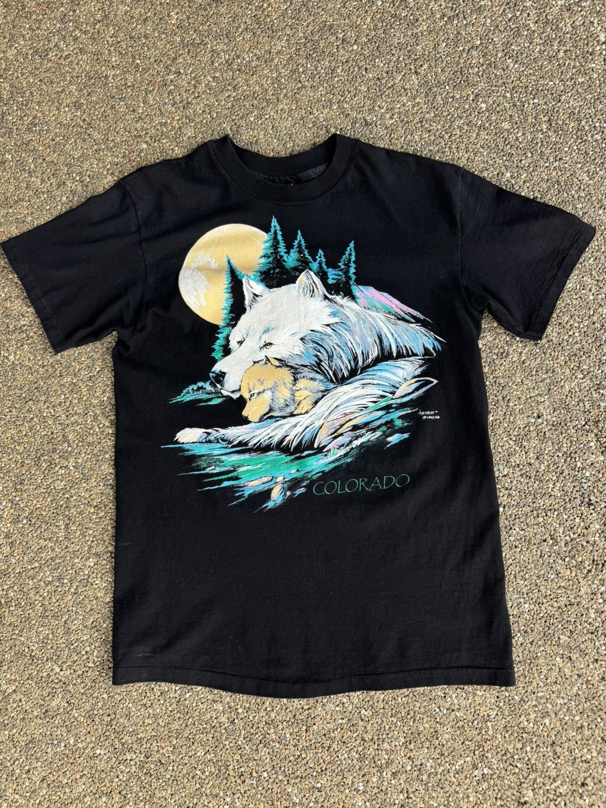 Vintage Wolf Habitat Tee Hoodie, Sweatshirt | FlexRushtees.com