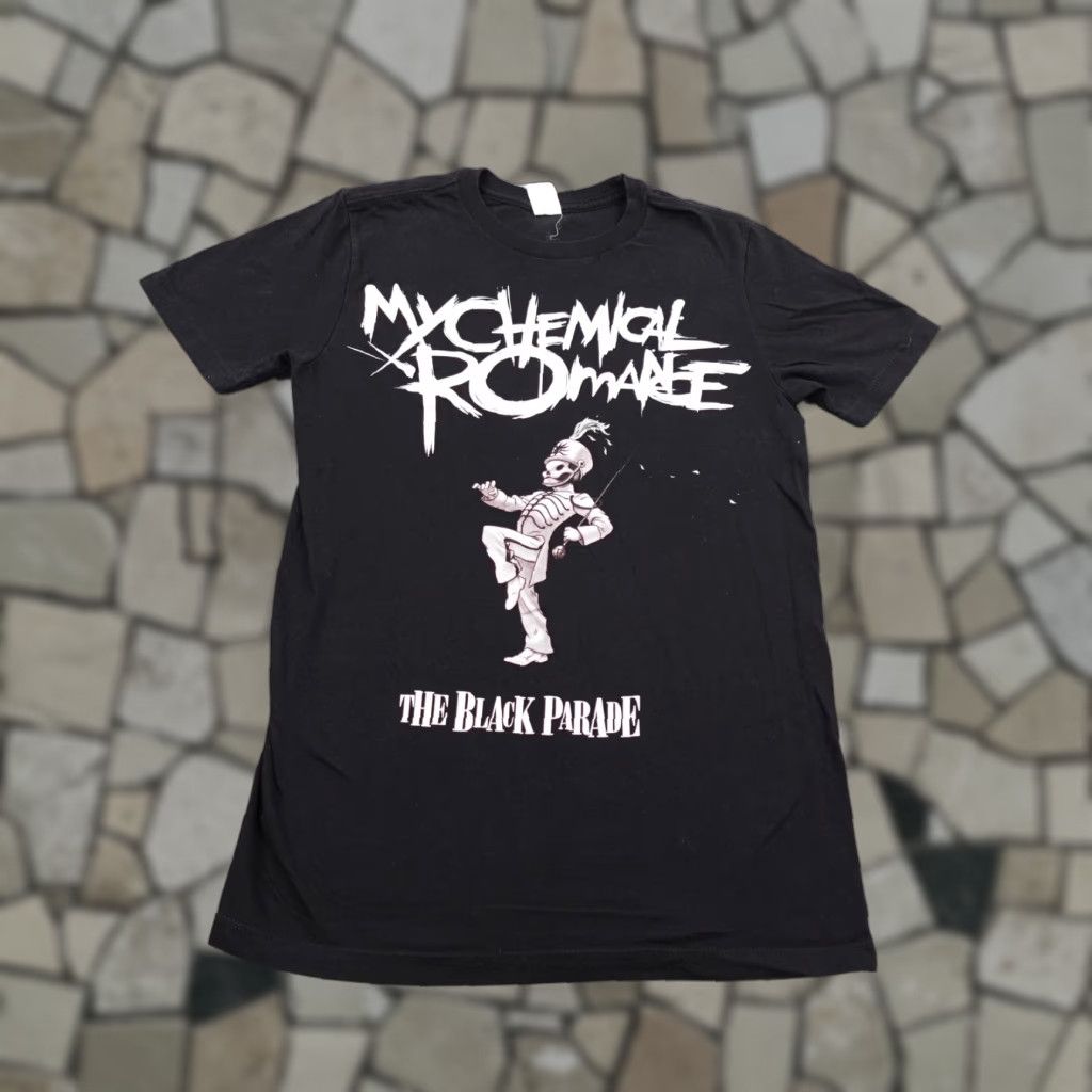 Vintage My Chemical Romance Shirt Small Black The Black Parade Emo Pop Punk Band Tee Y2k Mens Hoodie, Sweatshirt