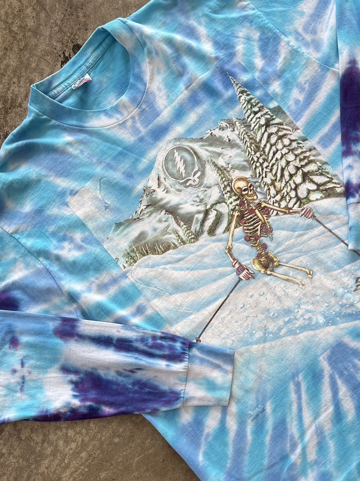 Band Tees Vintage 90s Grateful Dead Skiing Skeleton Mountain Tee Xl