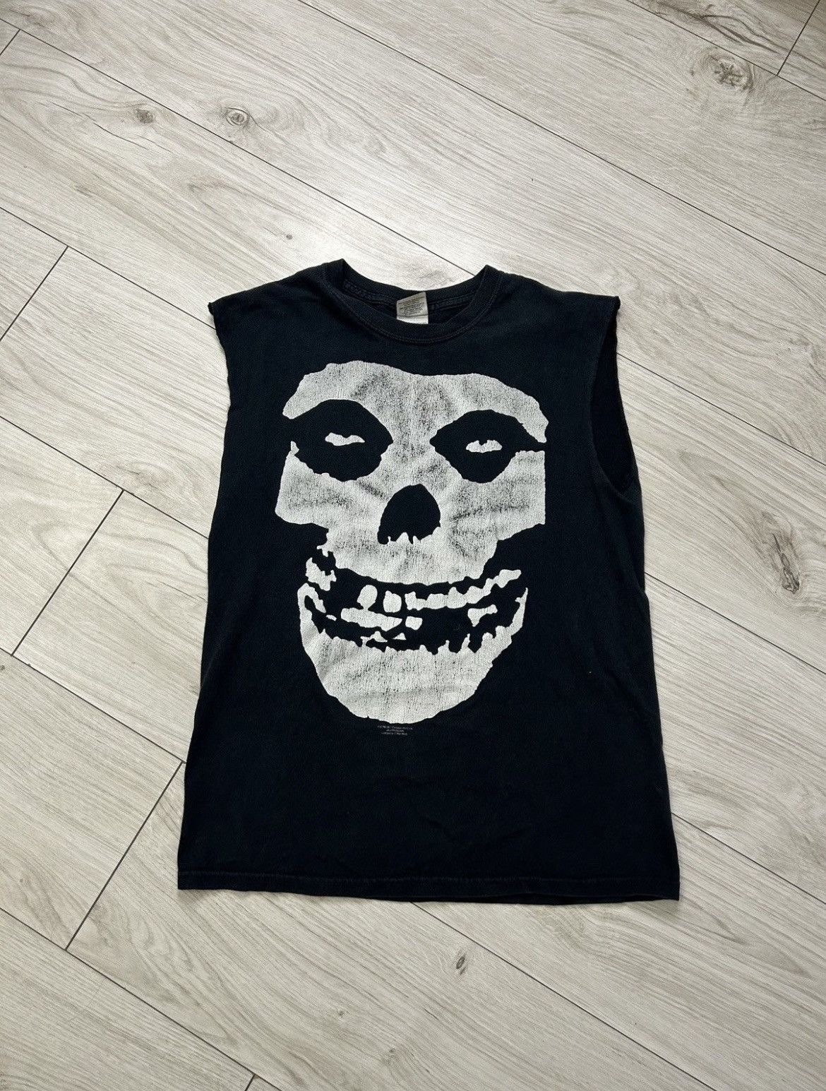 Misfits X Vintage Vintage Y2k 2007 Misfits Skeleton Band Tee Rock T Shirt Hoodie, Sweatshirt | FlexRushtees.com