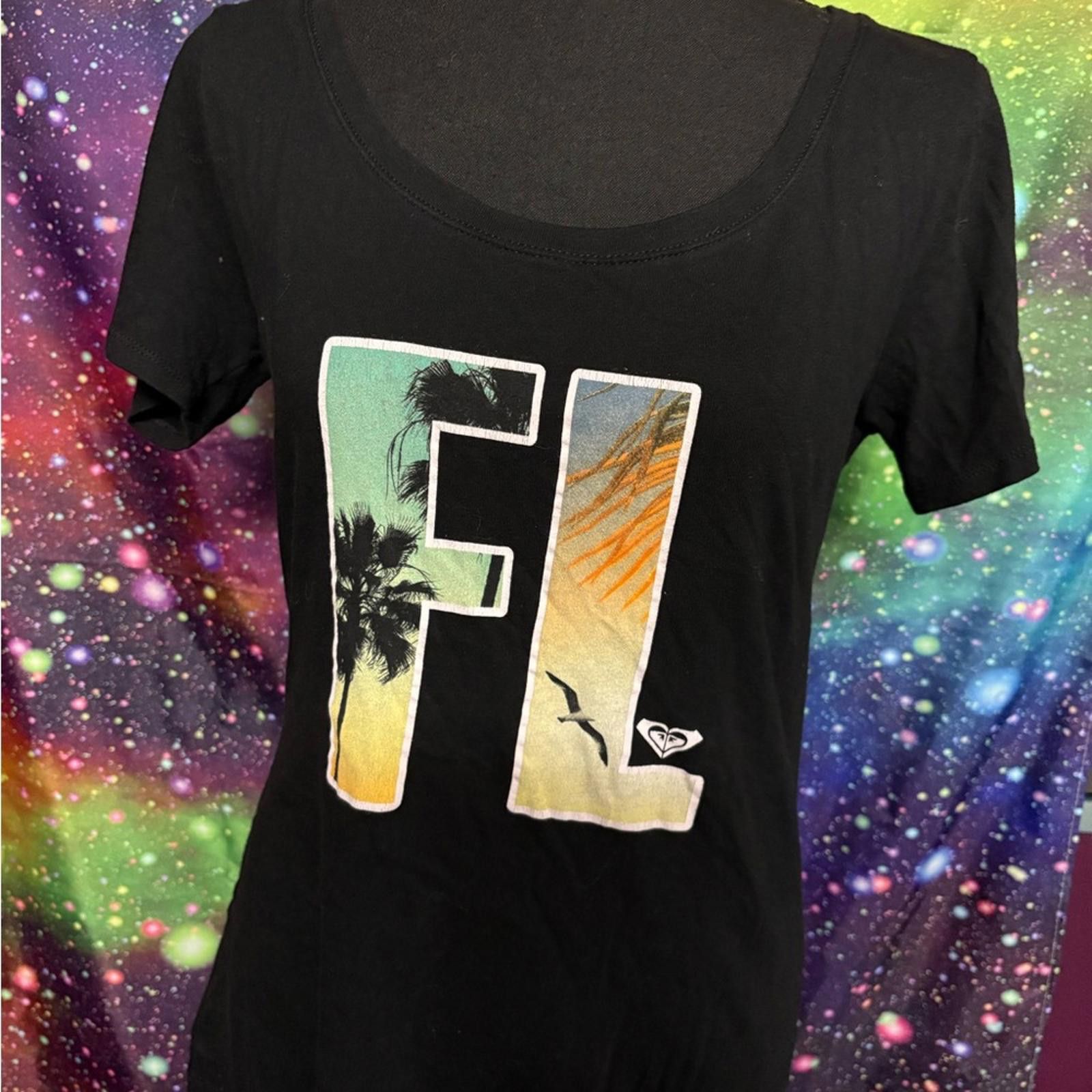 Royal Robbins Roxy Black Tee With Tropical Graphic