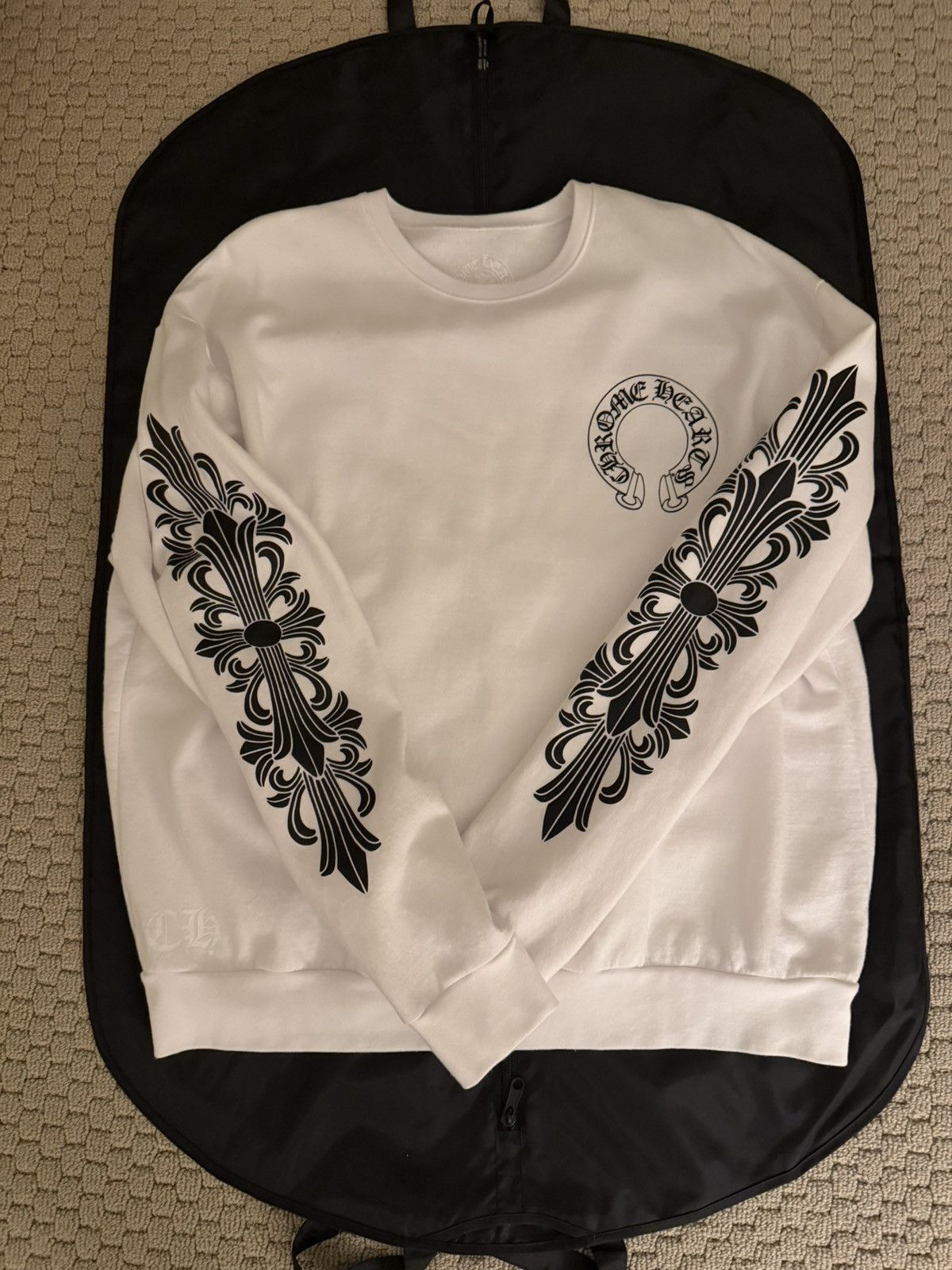 Hearts Chrome Hearts Crewneck Sweatshirt T-Shirts, Hoodie | FlexRushtees.com