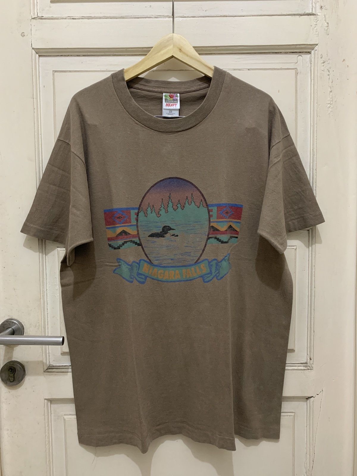 Vintage 90s Fruit Of The Loom Tee Niagara Falls Made In Usa