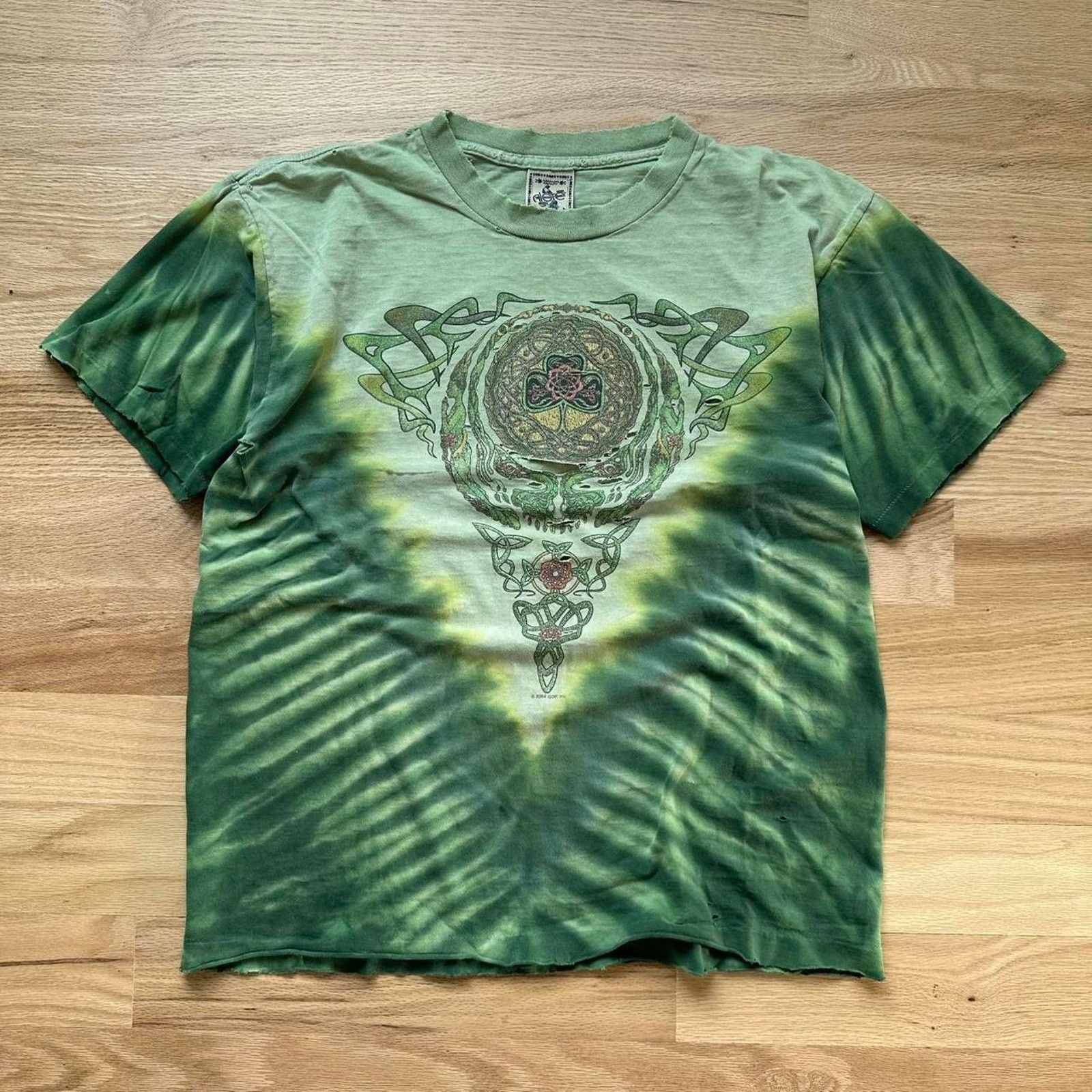 Grateful Dead X Vintage Vintage 90s Grateful Dead Celtic Thrashed Green Tiedye Tee Hoodie, Sweatshirt | AU16VibeMintTees.com