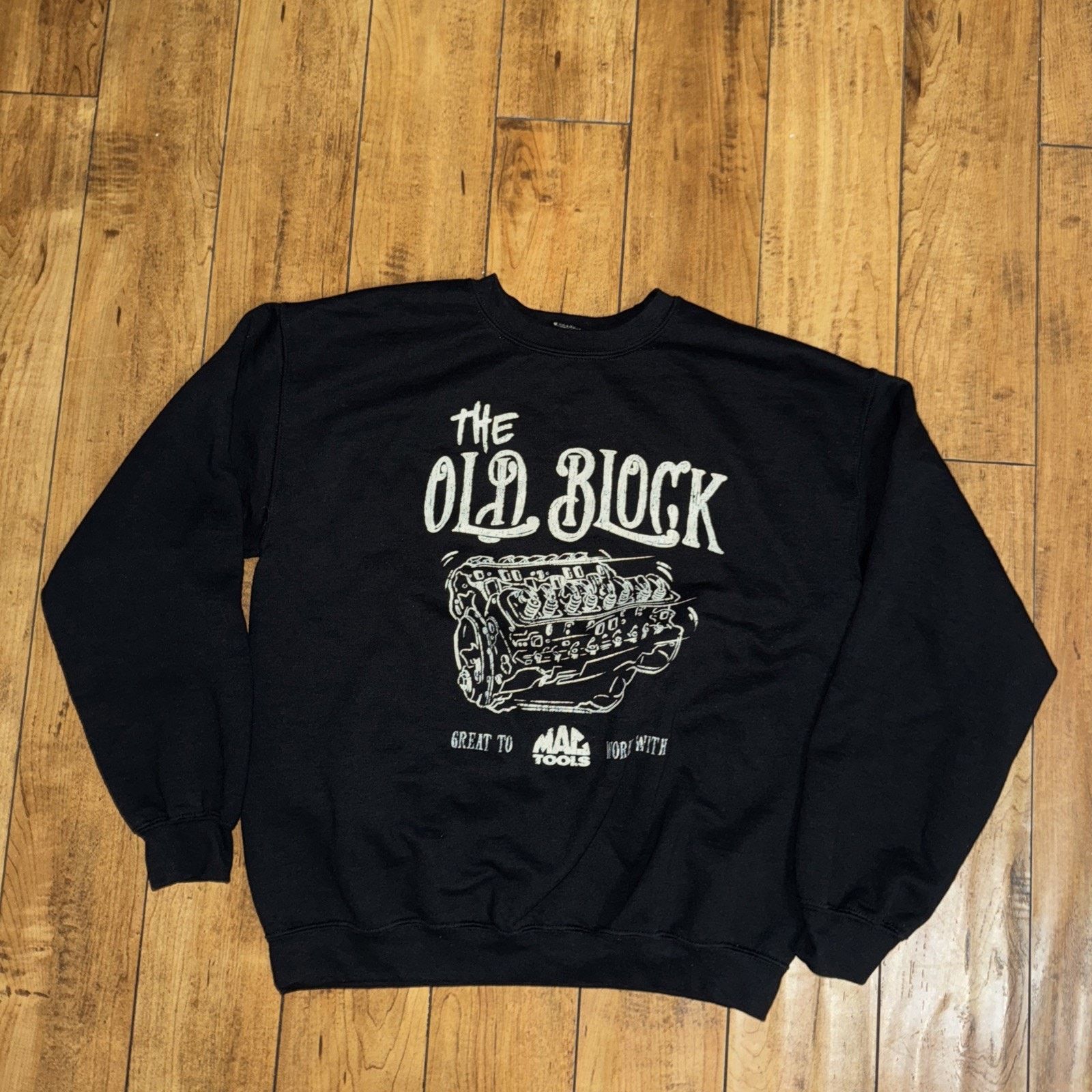 Vintage Mac Tools Crewneck Sweater Black Medium 21x24 T-Shirts, Hoodie, Sweatshirt | FlexRushtees.com