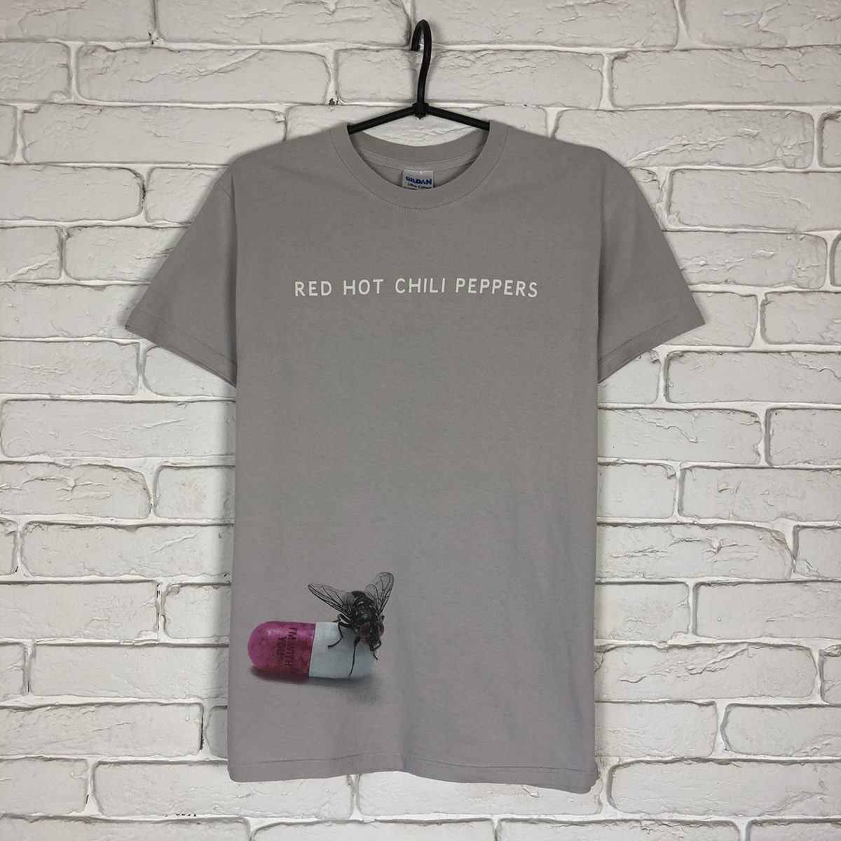 Vintage Red Hot Chili Peppers 2011 Vintage Tee T Shirt Hoodie, Sweatshirt | AU16VibeMintTees.com
