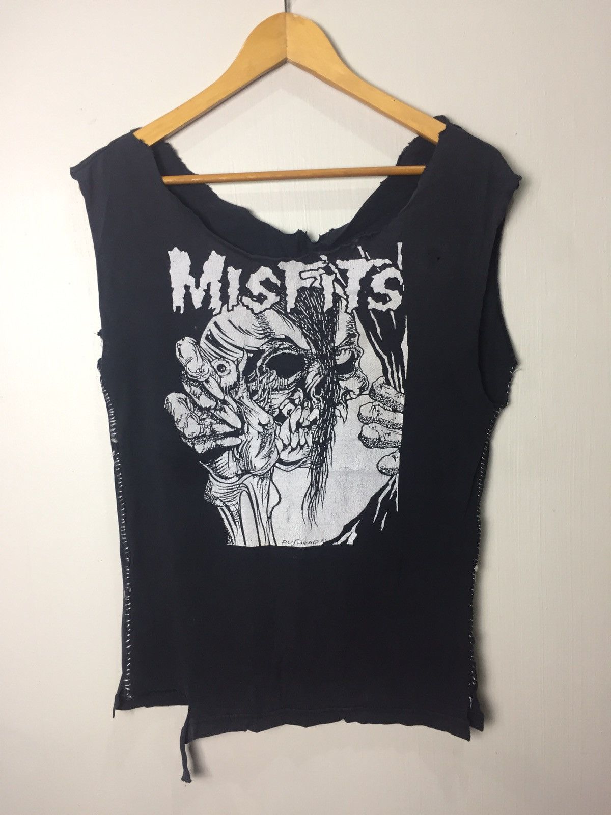 Misfits Pushead Distressed Punk T Shirt Hoodie, Sweatshirt | FlexRushtees.com