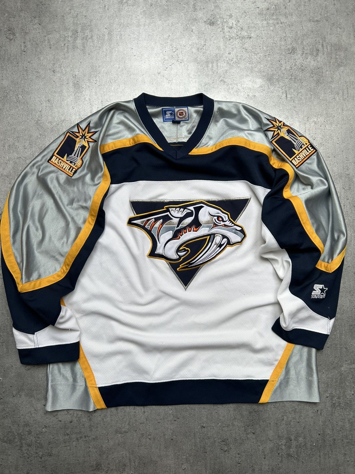 Starter X Vintage Made In Korea Vintage Nashville Predators 90s Hockey Usa