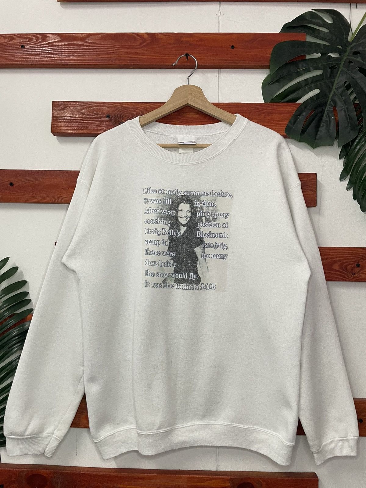 Vintage Hanes Show Life Sweatshirt