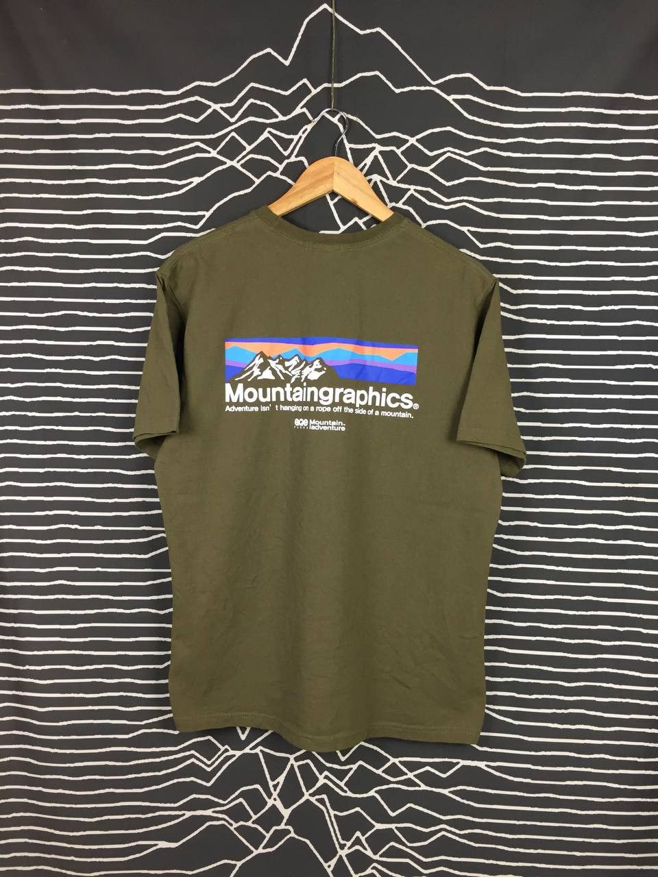 Advanture Mountain Graphics Tee