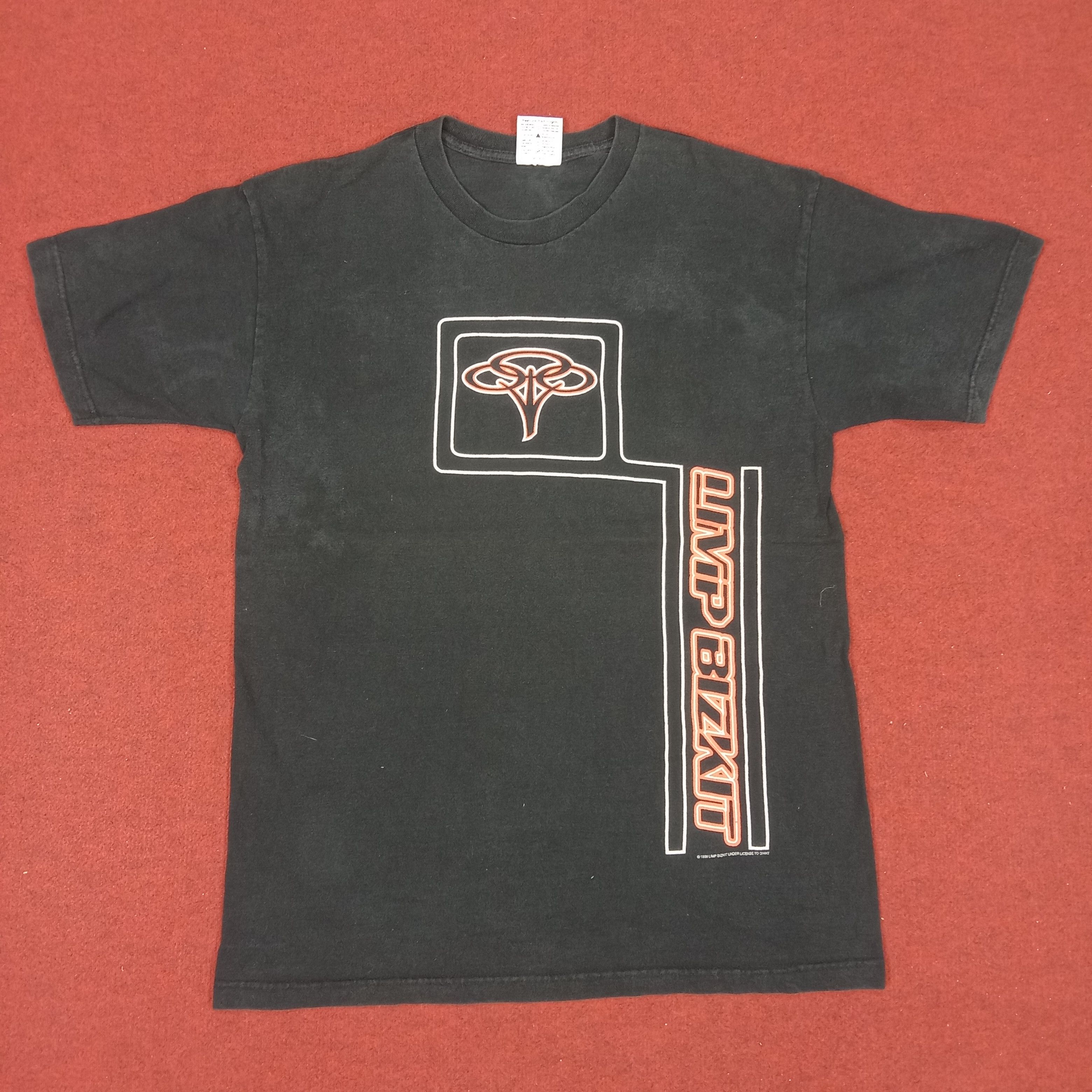Vintage Limp Bizkit Band Music Tour Streetwear Style Vintage Tshirt Hoodie, Sweatshirt | FlexRushtees.com
