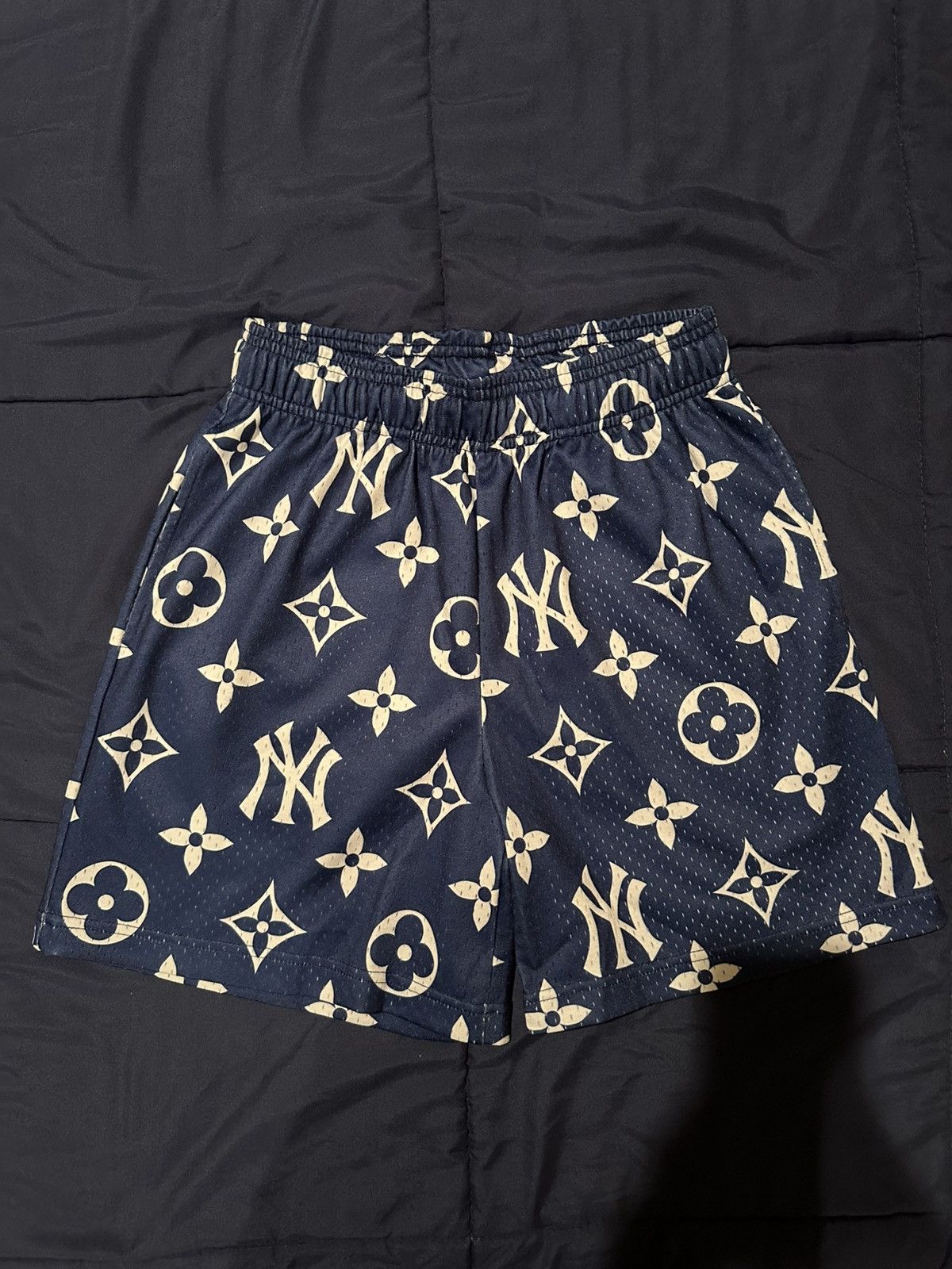 Studios Bravest Studio Blue Yankees Lv Size Small