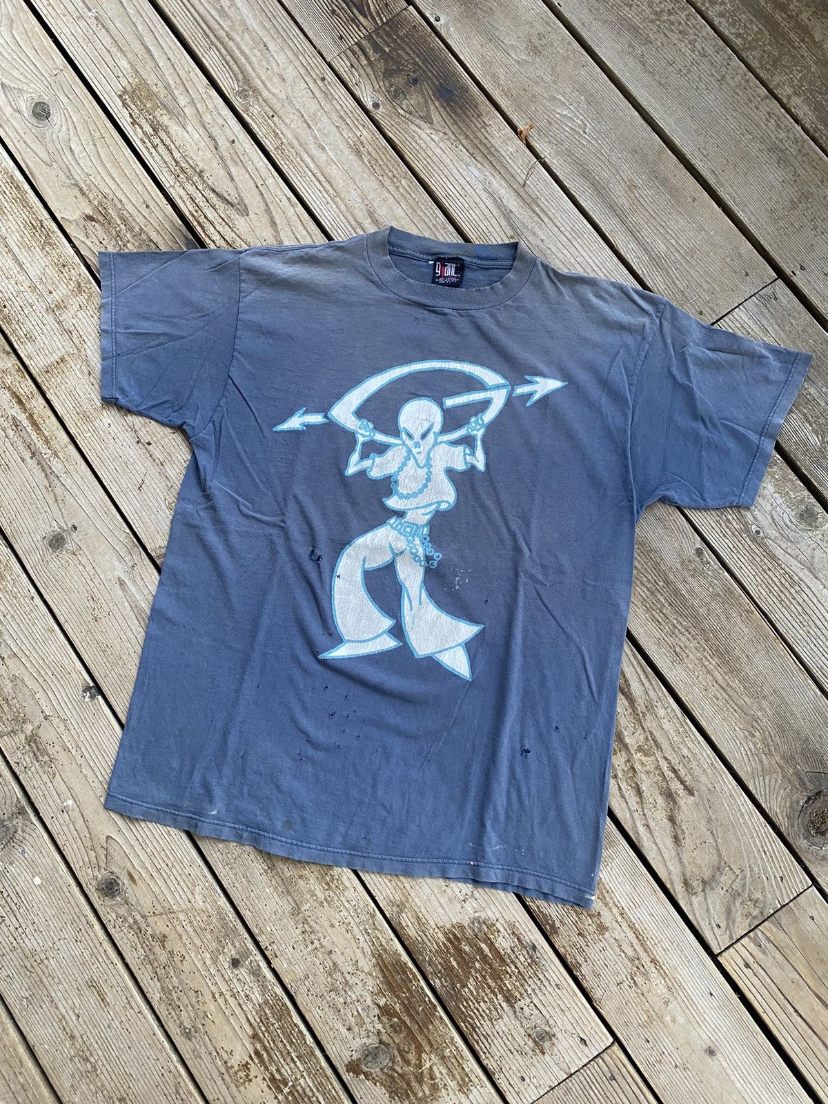 Giant Vintage Gravity Kills Rock Band Alien Faded Tee