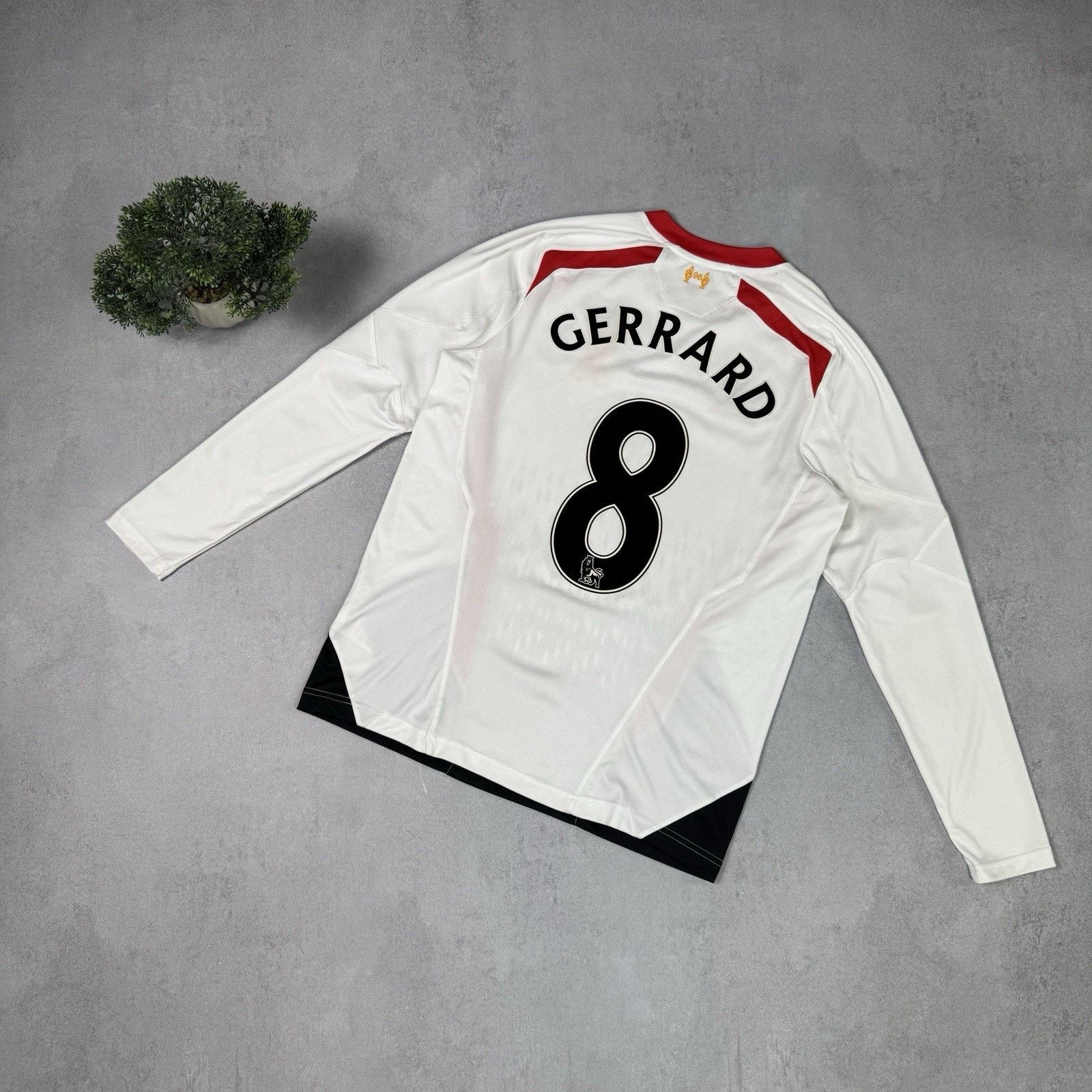 Warrior Liverpool 8 Gerrard Warrior 2013 2014 Away Jersey Size M