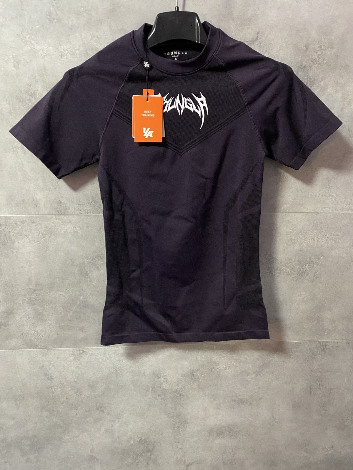 Youngla 4041 Warrior Compression Tee Size S Hoodie, Sweatshirt | FlexRushtees.com