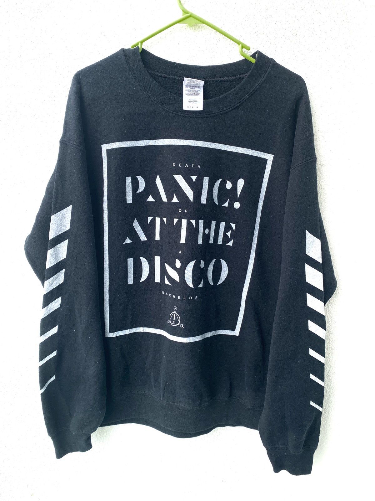 Gildan Y2k Panic At The Disco Band Off White Design Longsleeve Tee Hoodie, Sweatshirt | FlexRushtees.com
