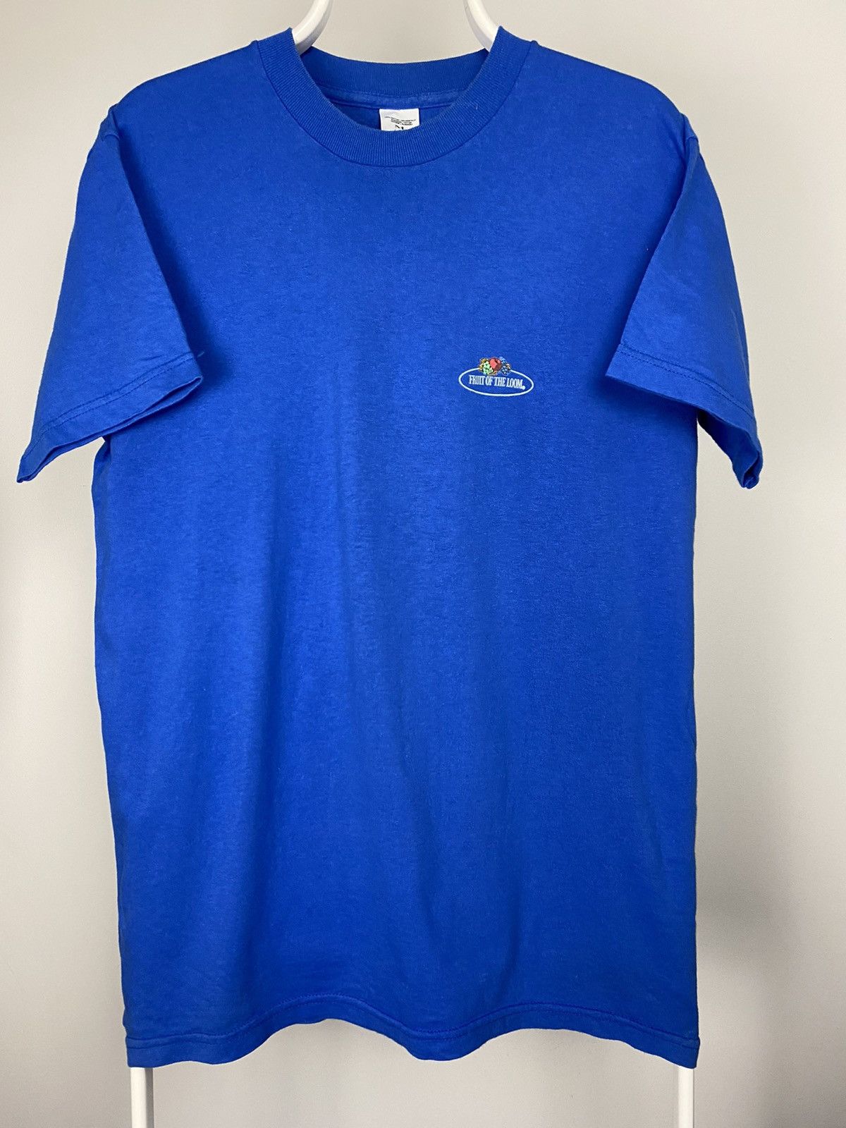 Vintage Fruit Of The Loom Vintage T Shirt Blue Small Logo