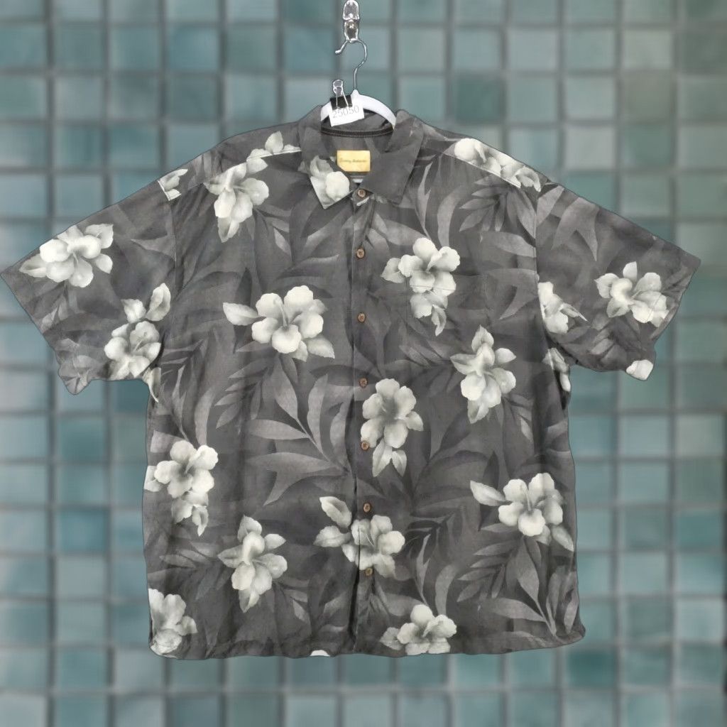 Bahama Tommy Bahama Shirt Mens Xxl Short Sleeve Gray Floral Silk Beach Shirt 2xl Mens Beach Si