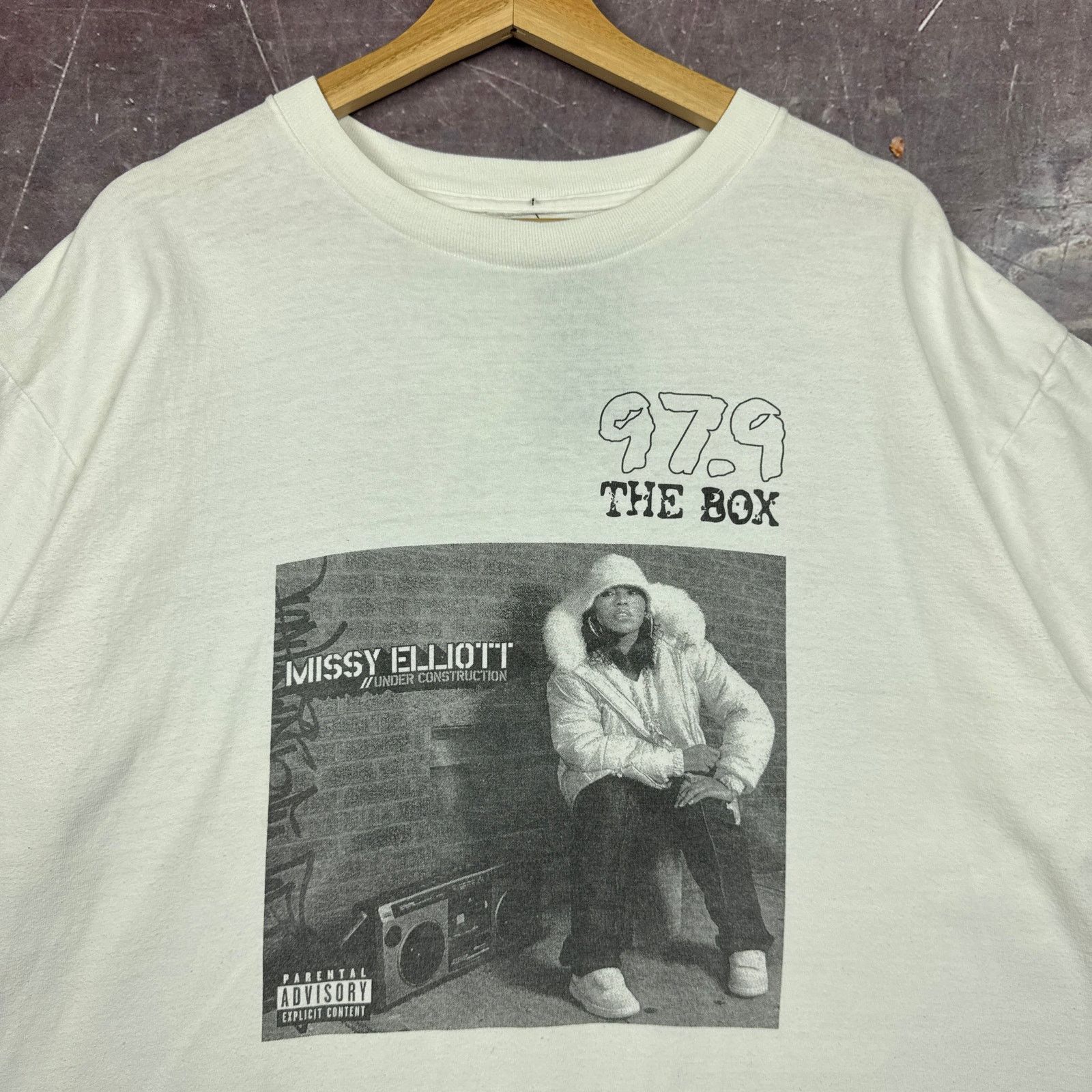 Vintage 2002 Missy Elliot Under Construction Mcdonalds Shirt Xl 2919 Hoodie, Sweatshirt | FlexRushtees.com