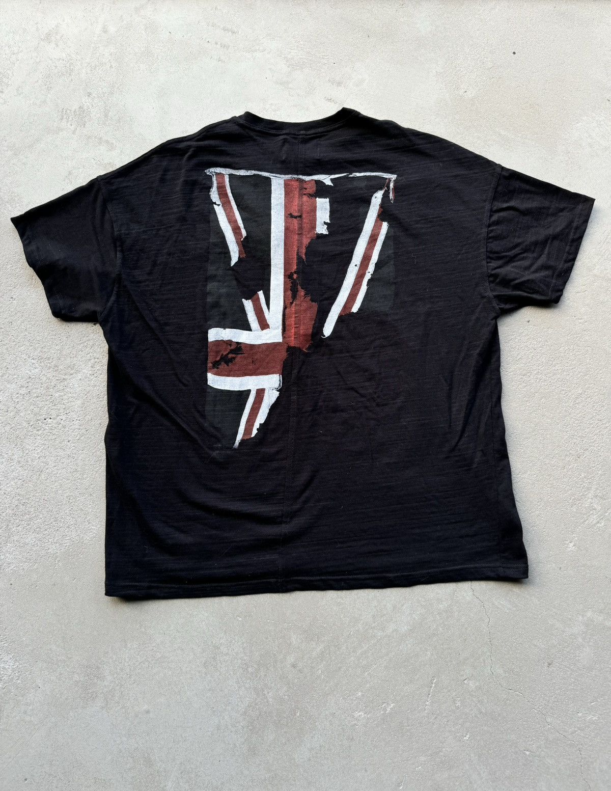 Clo Dswt Represent Uk Oversized Flag Tee Hoodie, Sweatshirt | FlexRushtees.com