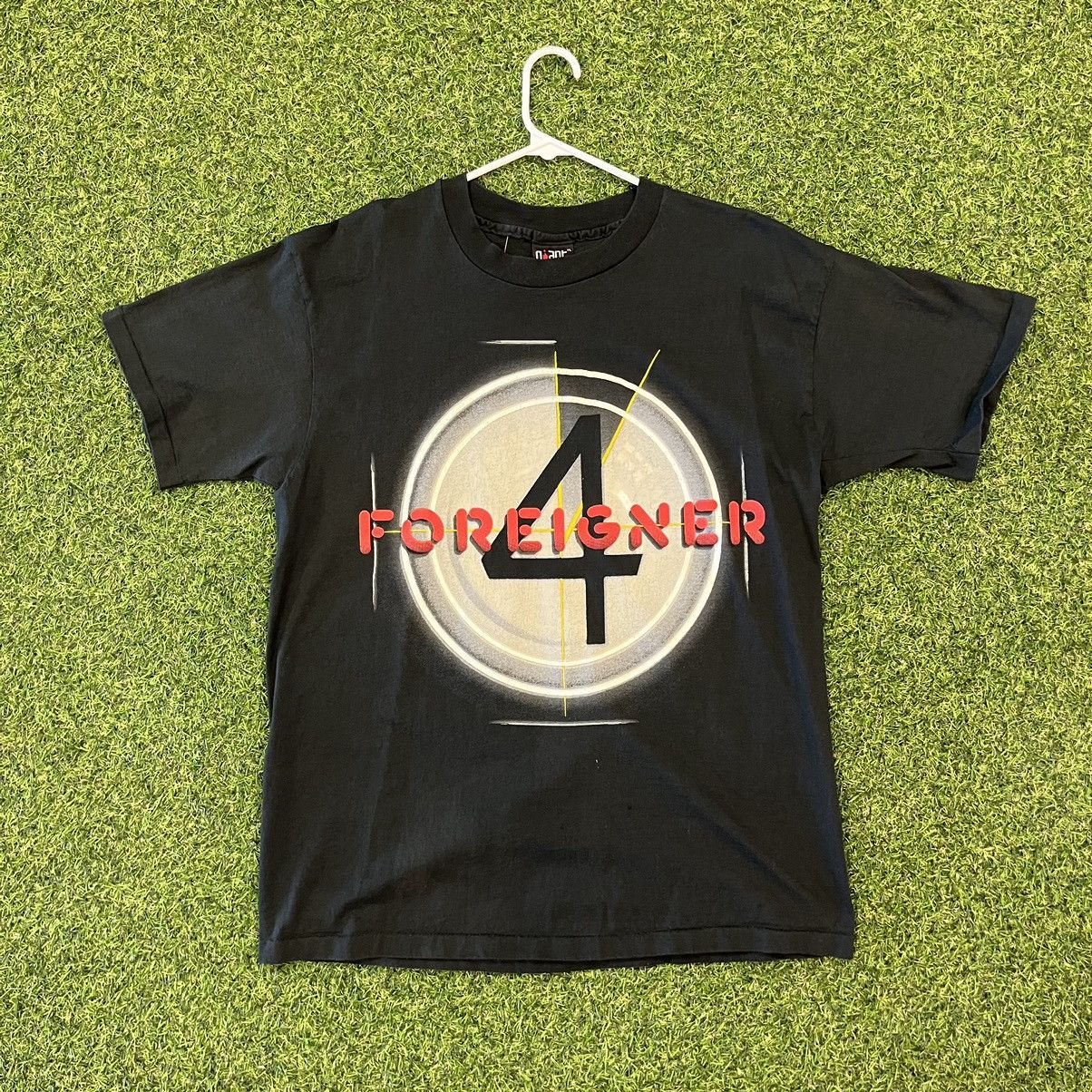 Giant Foreigner 4 Four Ever Vintage Band Tour Tee Hoodie, Sweatshirt | FlexRushtees.com