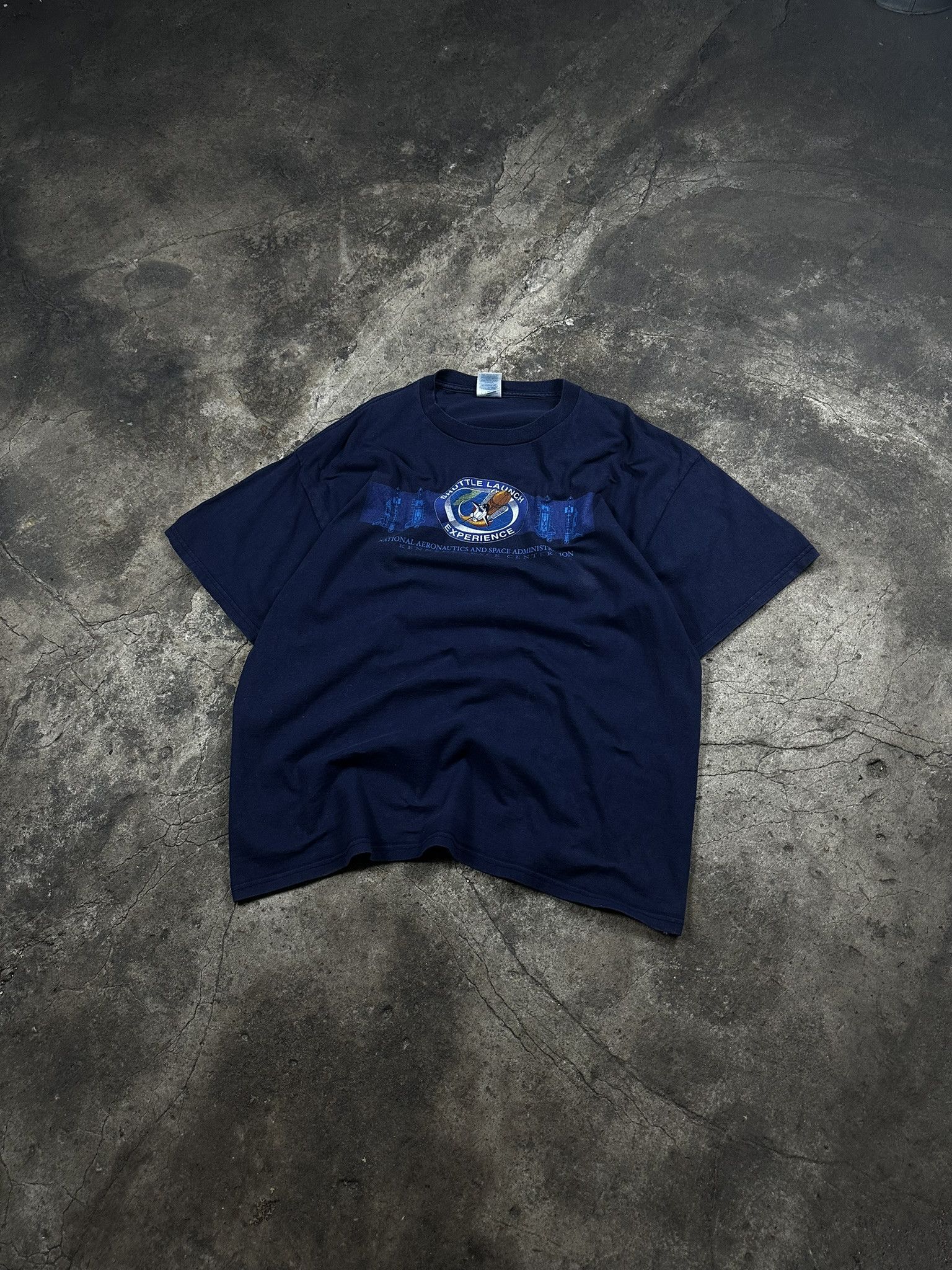 Vintage Kennedy Space Centre T Shirt Nasa 2000s 00s