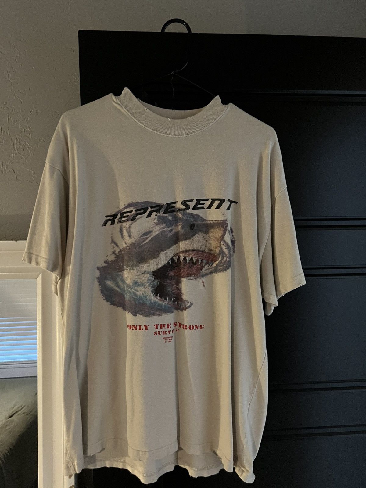 Represent Clo Off White Represent Tee Size L Hoodie, Sweatshirt | FlexRushtees.com