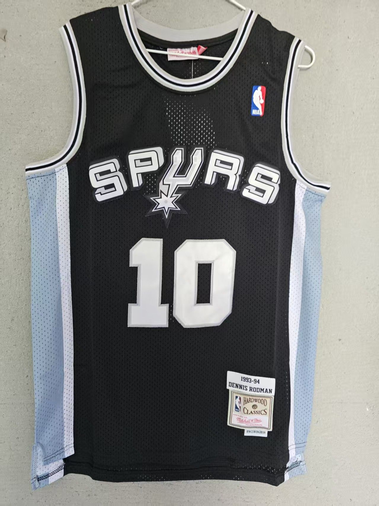Nba Spurs 10 Dennis Rodman Jersey Black T-Shirts, Hoodie, Sweatshirt | FlexRushtees.com