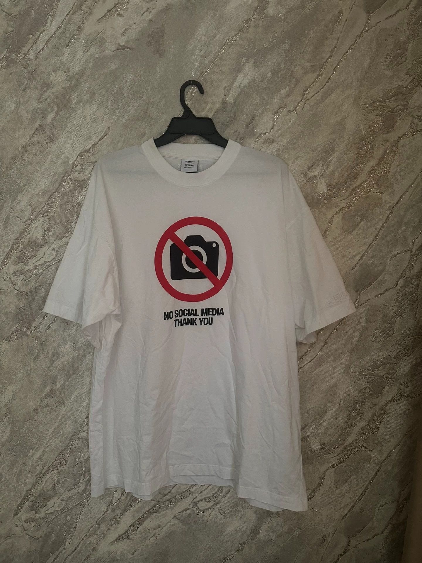 Vetements Anti Social Media T Shirt Dmc Hoodie, Sweatshirt | FlexRushtees.com