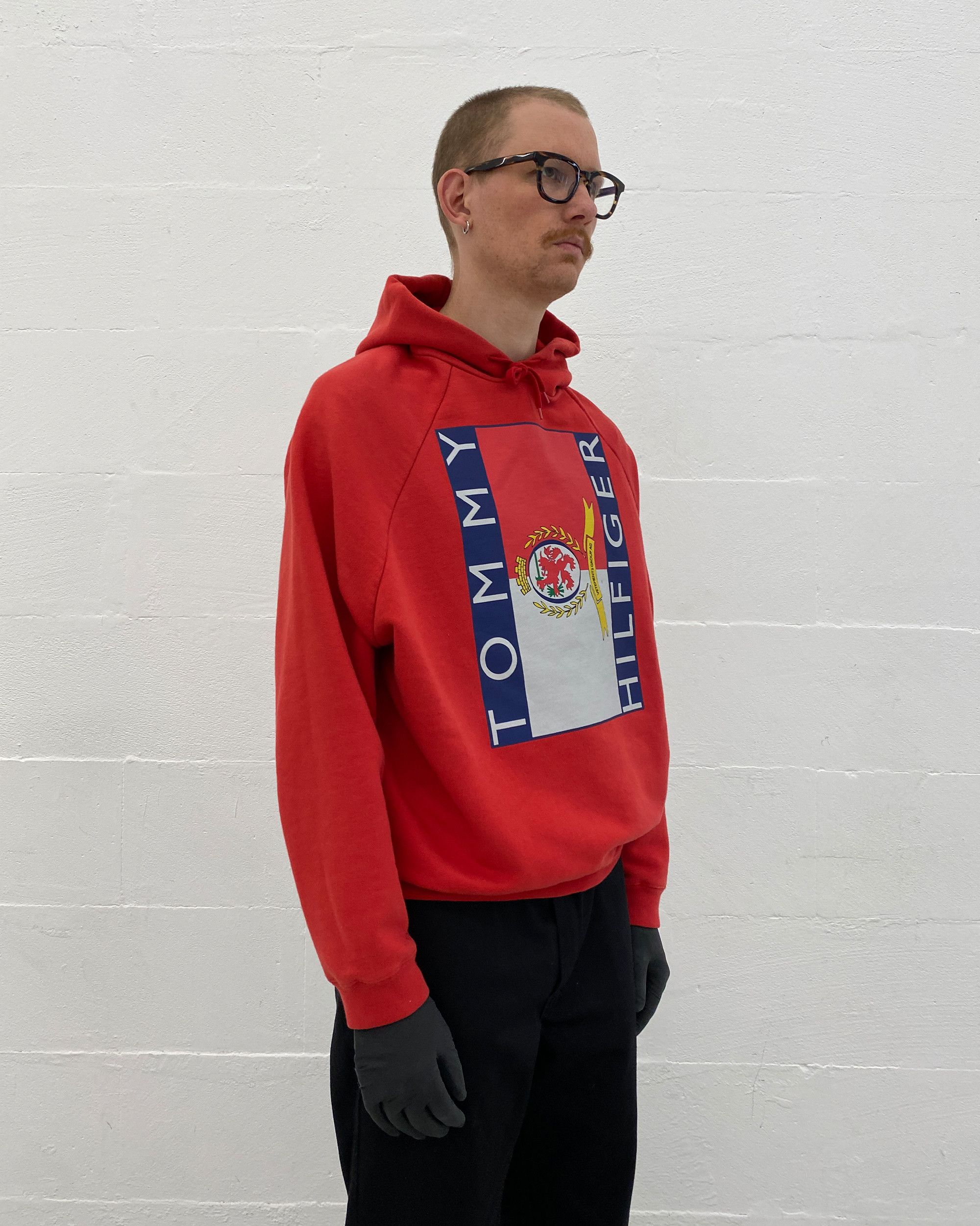 Vetements Ss2018 Big Logo Raglan Hoodie T-Shirts, Sweatshirt | FlexRushtees.com