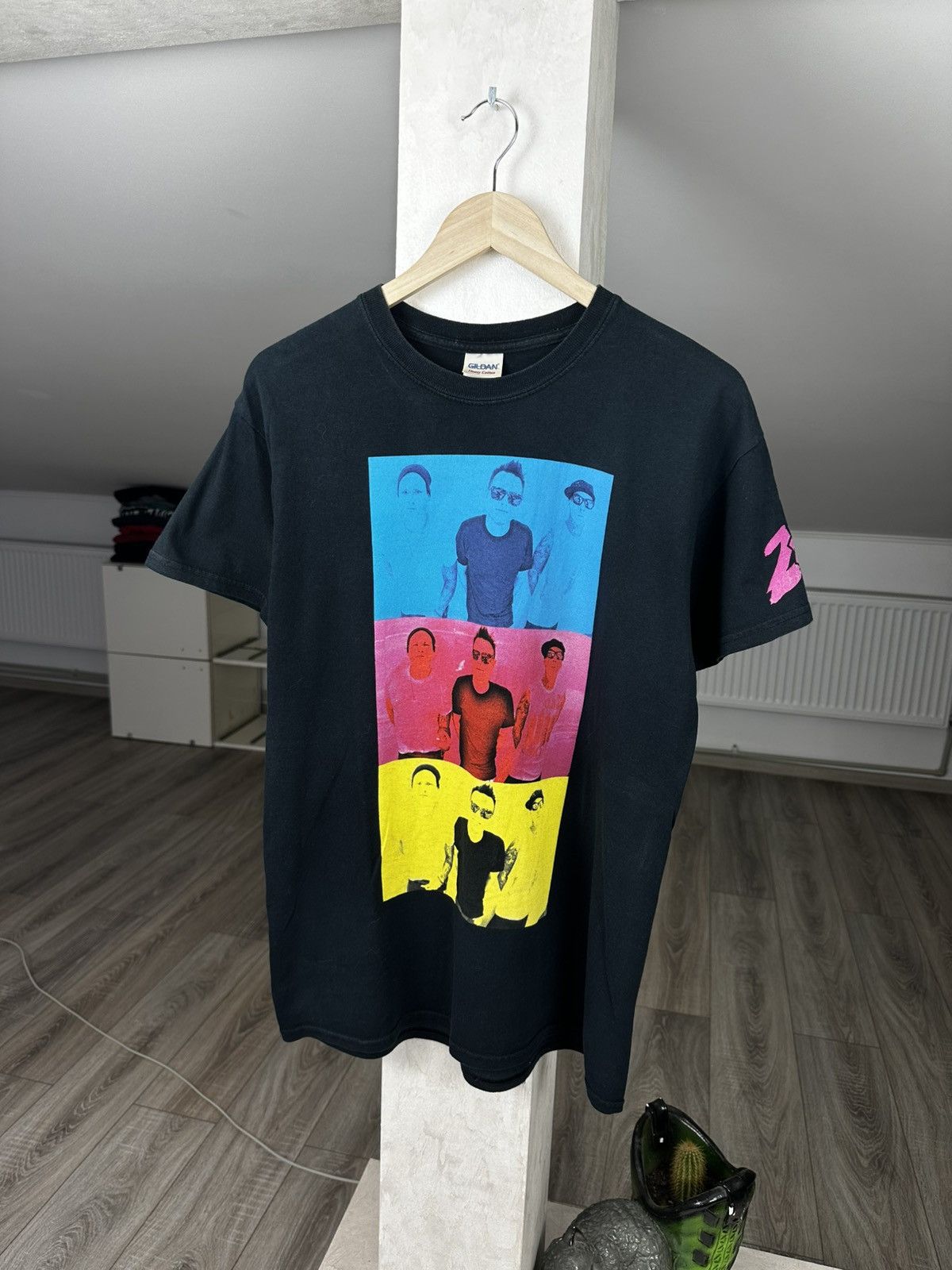 Band Tees Blink 182 Logo T Shirt Tee Y2k Hoodie, Sweatshirt | FlexRushtees.com