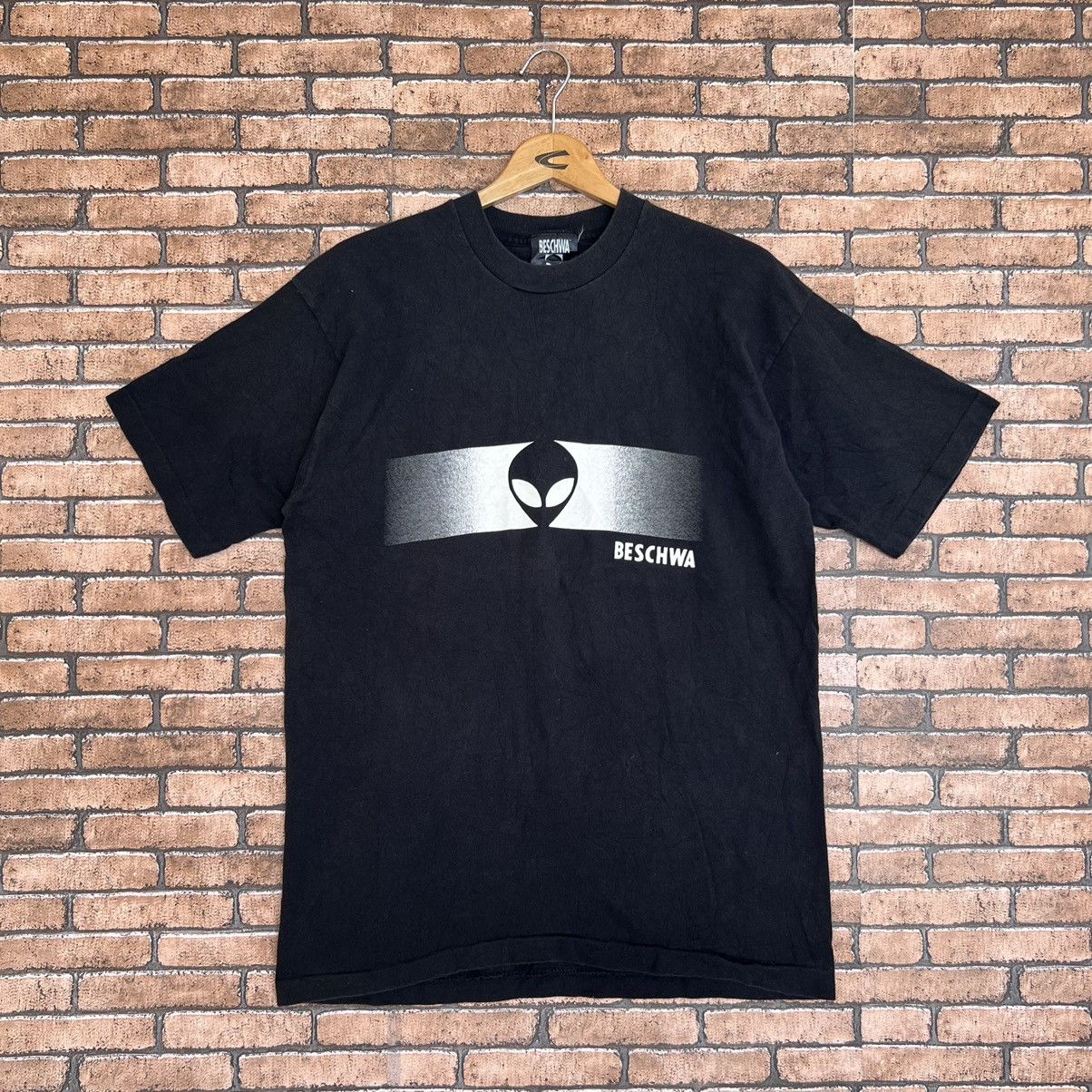 Vintage 90 S Alien Beschwa Skateboard Tee Hoodie, Sweatshirt | FlexRushtees.com