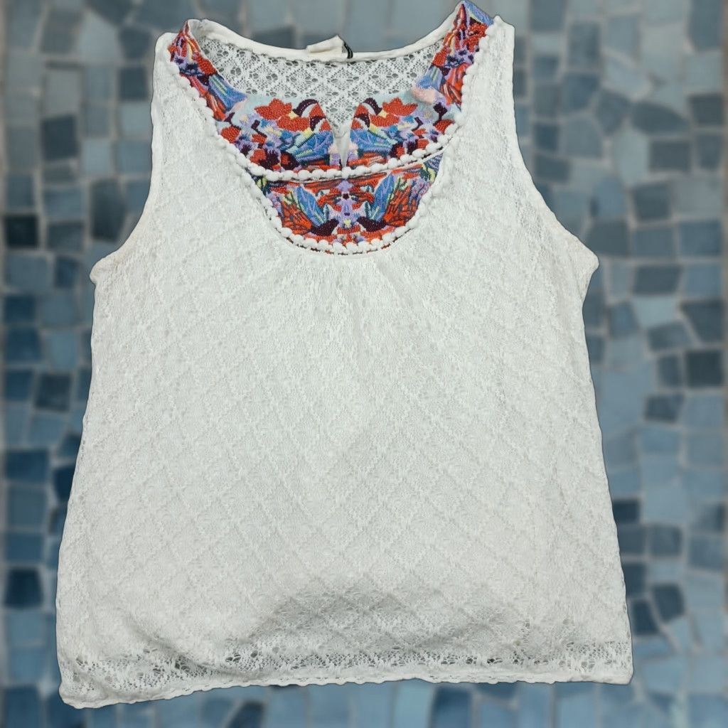 Anthropologie Akemi Kin Tank Womens M White Floral Basic Preppy Summer Spring Casual Shirt Top