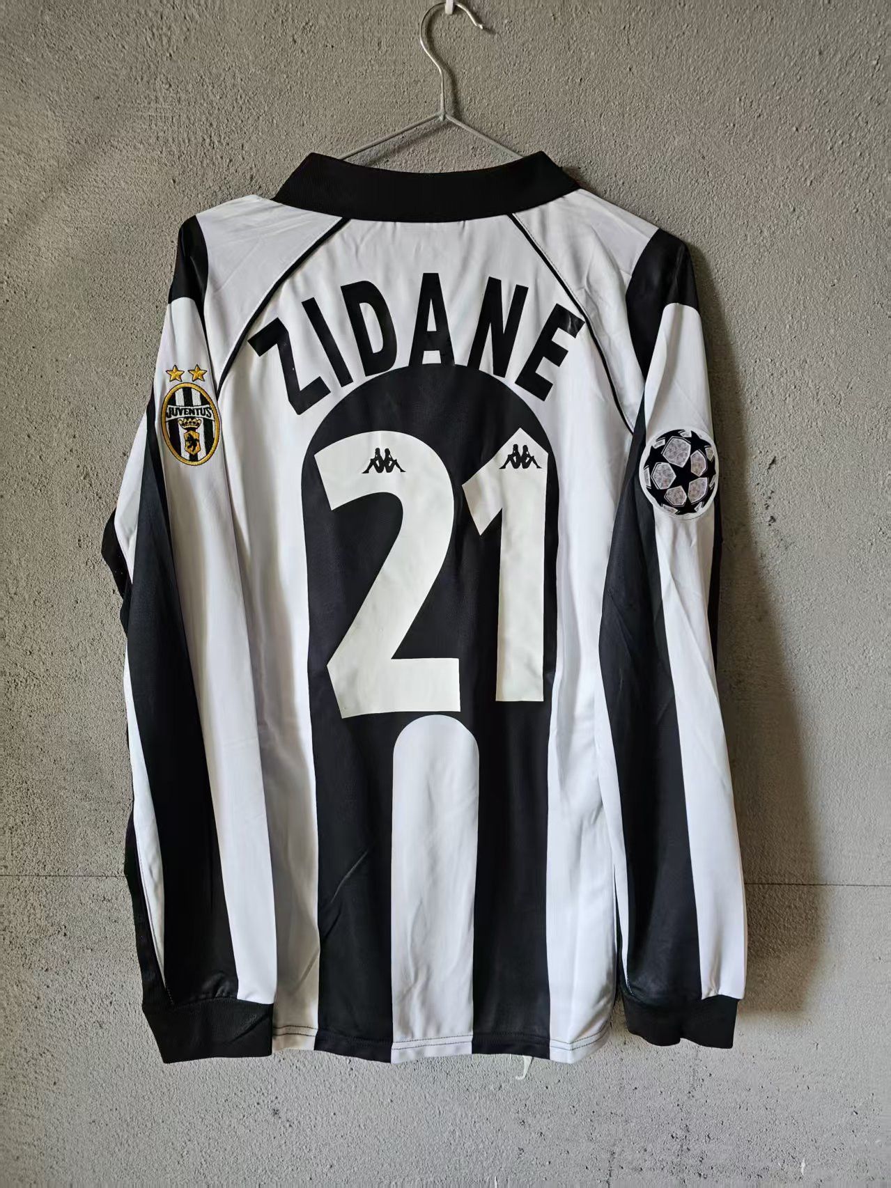 Other 1997 1998 Juventus 21 Zidane Jersey Longsleeve