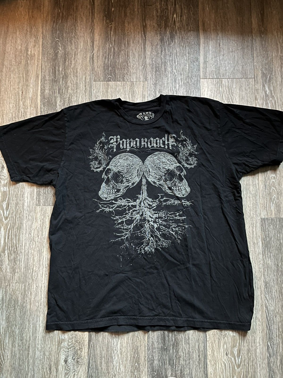 Vintage 2008 Papa Roach Summer Tour Tee Hoodie, Sweatshirt | FlexRushtees.com