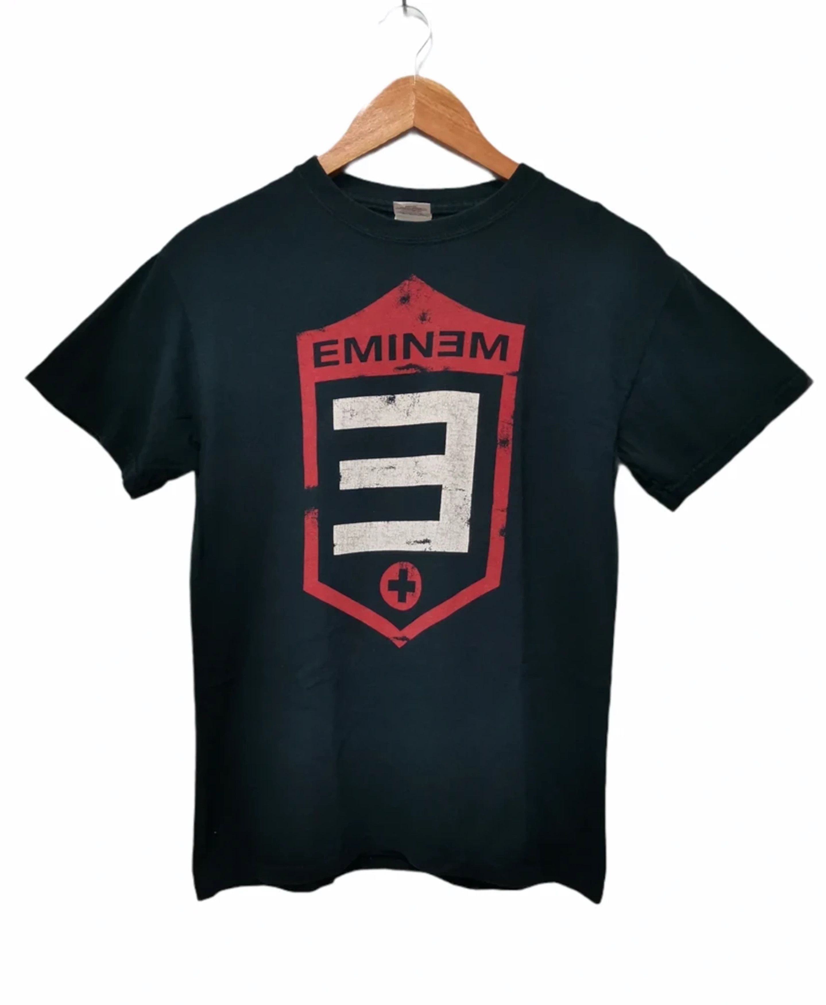 Vintage Eminem Rapper Hip Hop Tee Tupac Outkast Hoodie, Sweatshirt | FlexRushtees.com