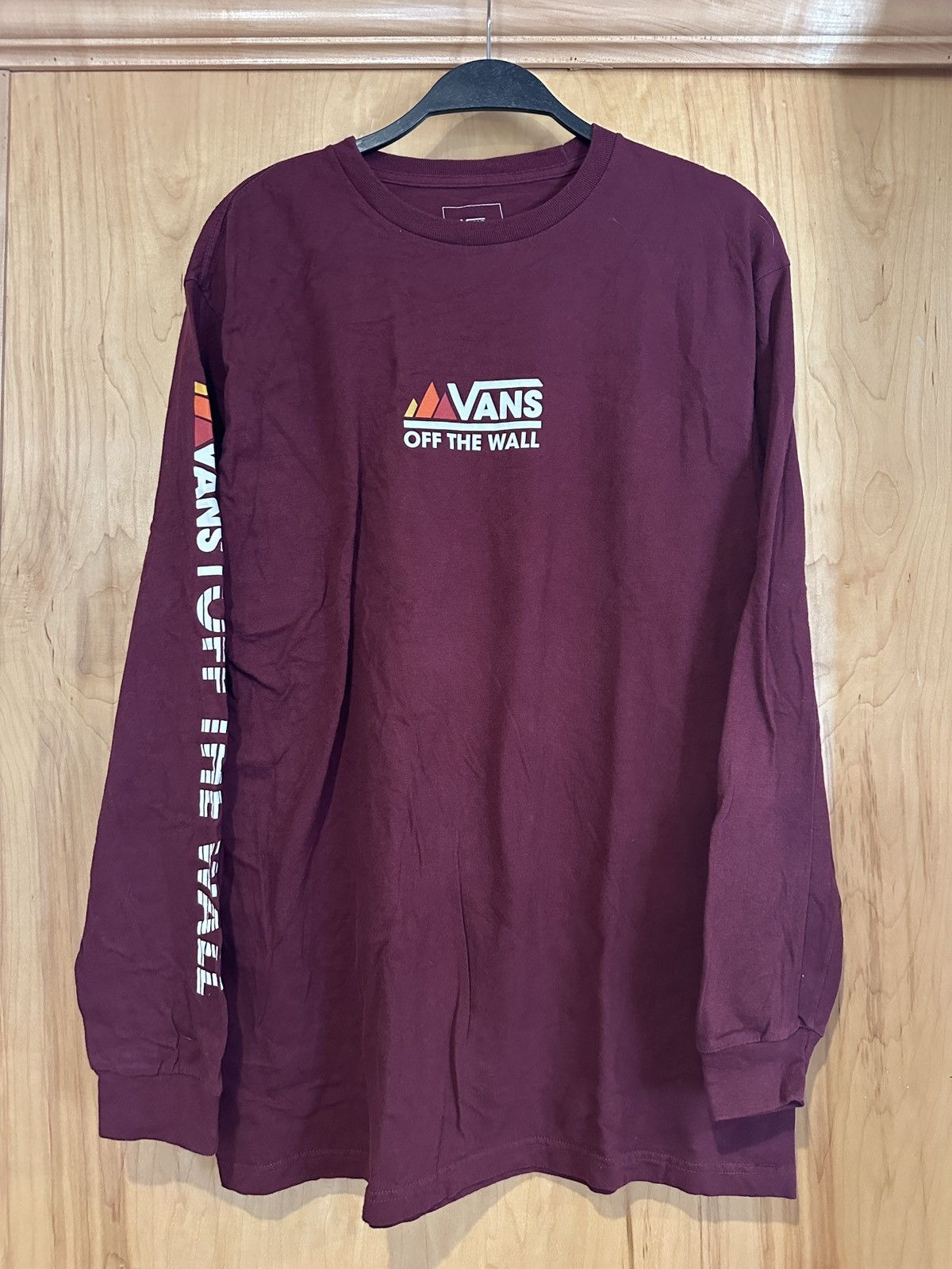 Vans Mountain Graphic Slogan Tee