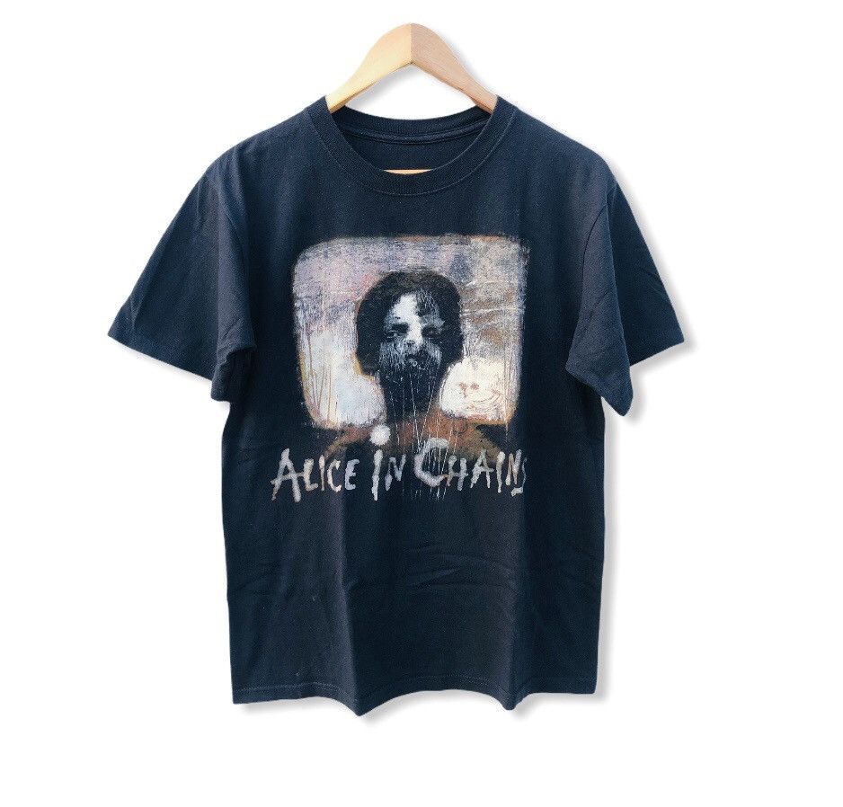 Expert Horror Alice In Chains Tshirt Hoodie, Sweatshirt | FlexRushtees.com