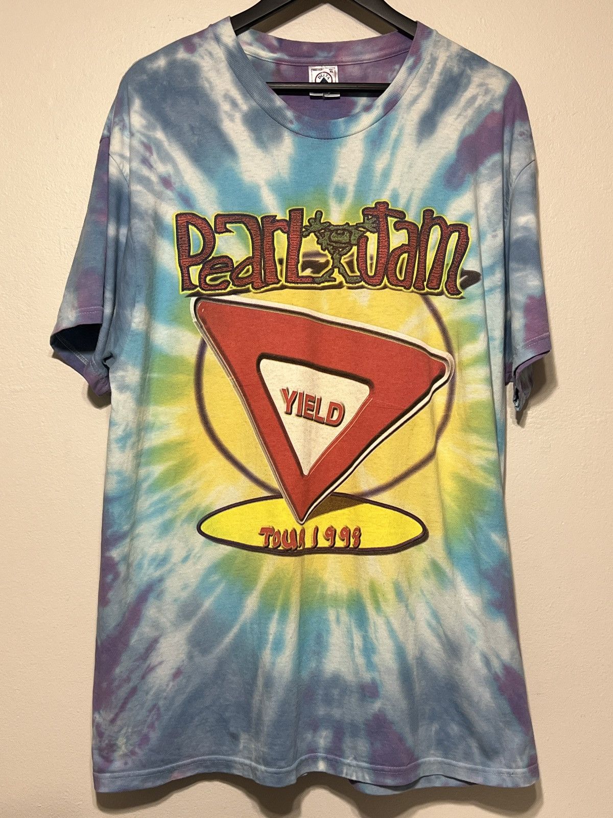 Band Tees Vintage 1998 Pearl Jam Yield Tour Parking Lot Tie Dye Tee Hoodie, Sweatshirt | AU16VibeMintTees.com