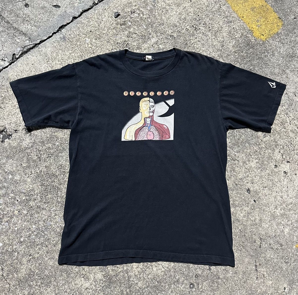 Pearl Jam Tee Size L Hoodie, Sweatshirt | FlexRushtees.com