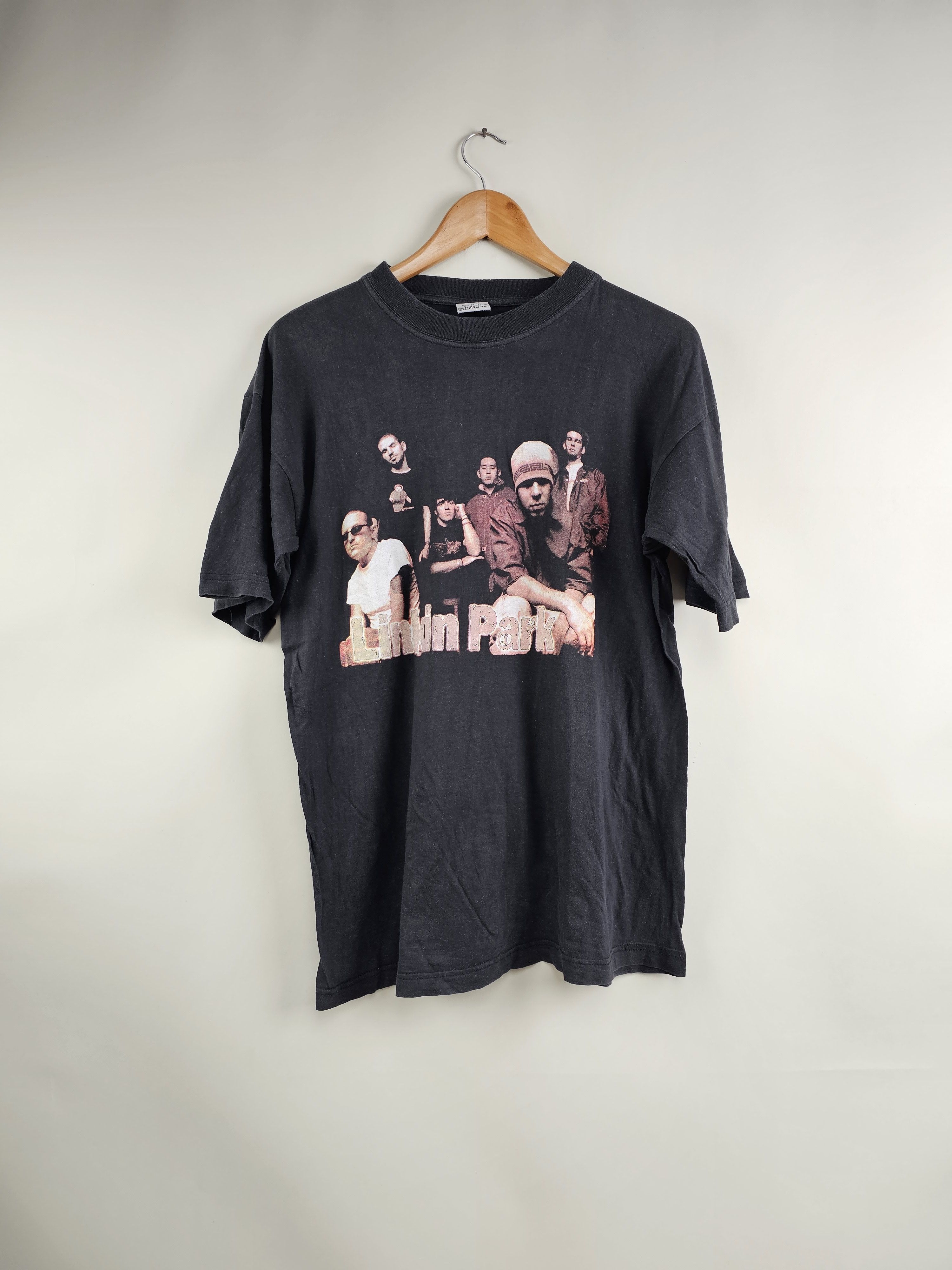 Vintage Early 2000 Linkin Park Xl 21 28 T-Shirts, Hoodie, Sweatshirt | FlexRushtees.com