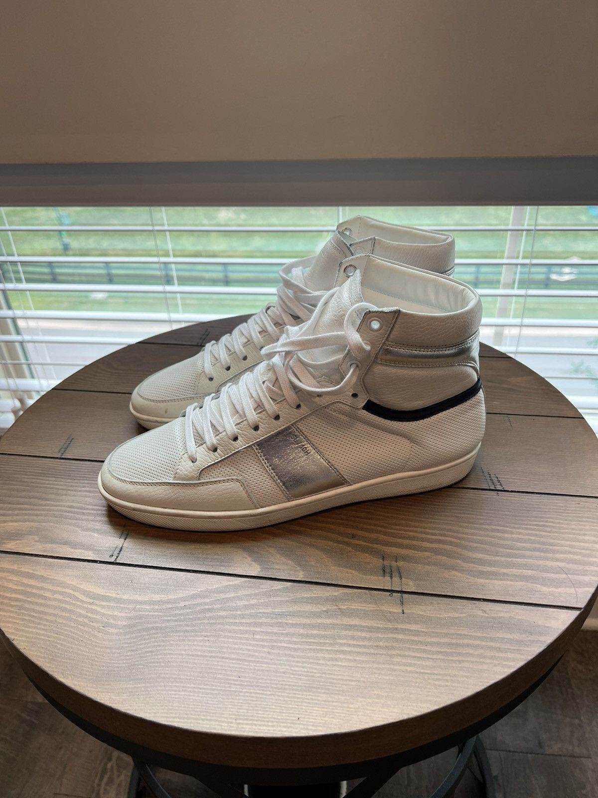 Yves Saint Laurent Saint Laurent Sl10h White Metallic