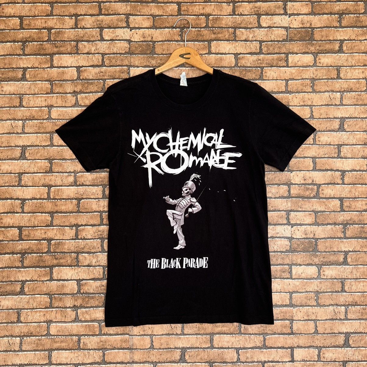 Vintage My Chemical Romance Welcome To The Black Parade Tee Hoodie, Sweatshirt | FlexRushtees.com